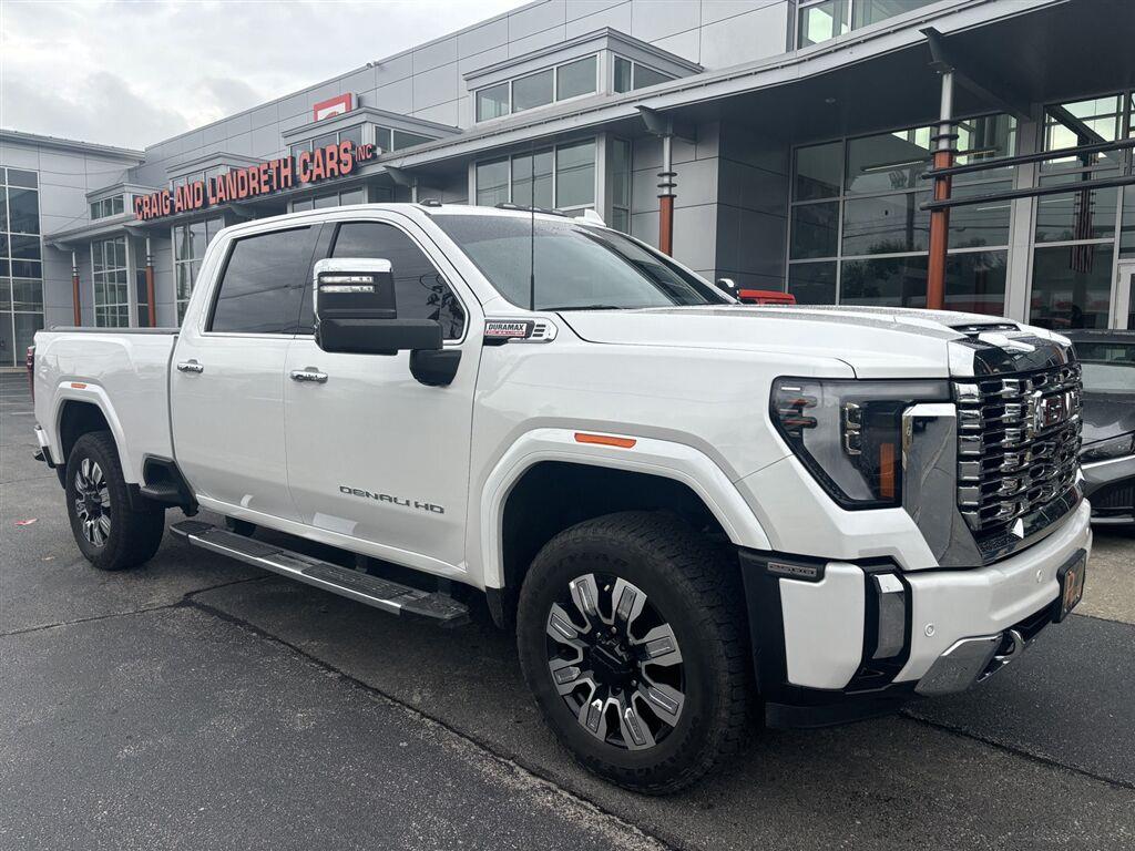 2025 GMC Sierra 2500HD Denali