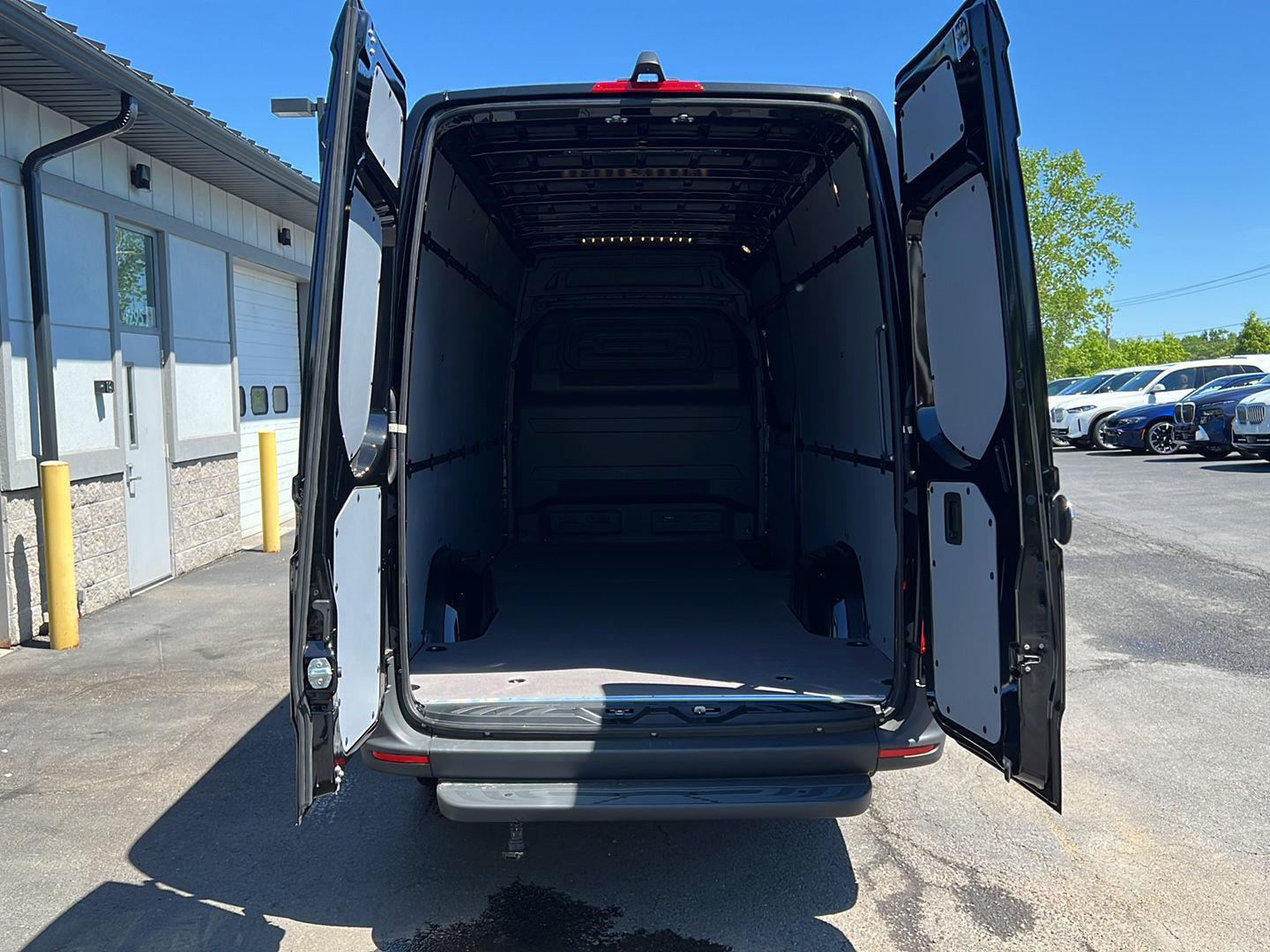 New 2026 Black Mercedes-Benz Cargo Van 170” 4cyl HO image 7