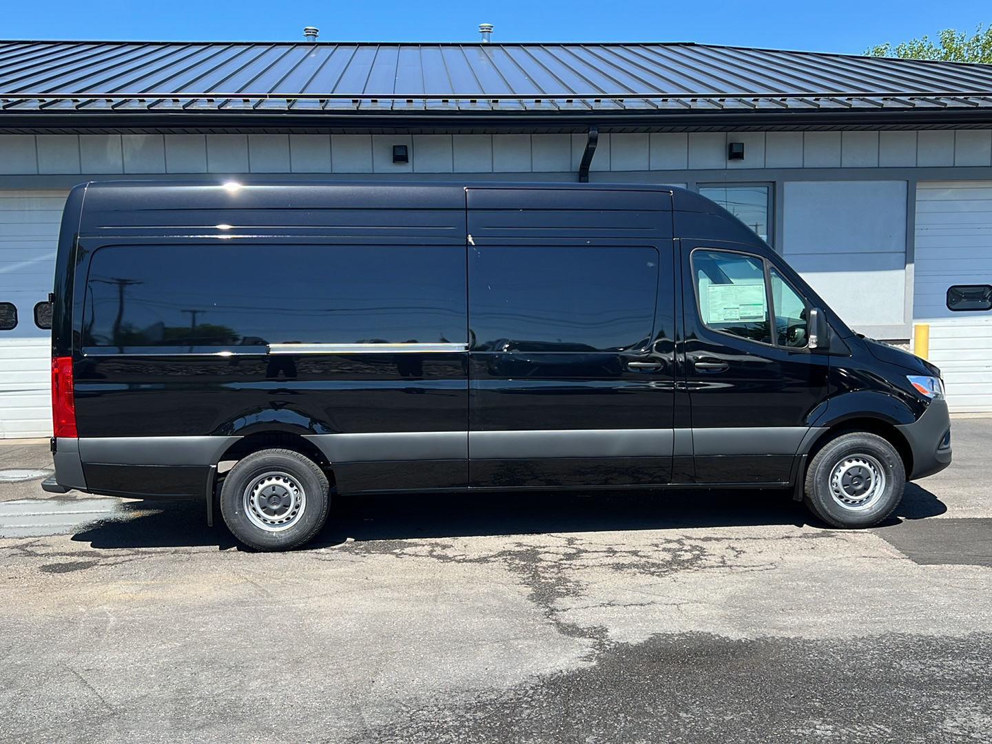 New 2026 Black Mercedes-Benz Cargo Van 170” 4cyl HO image 5