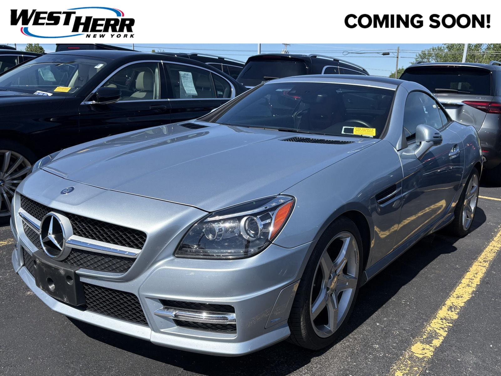 Diamond Silver Metallic 2014 Mercedes-Benz SLK 250 Convertible Rear-Wheel Drive 6-Speed Manual