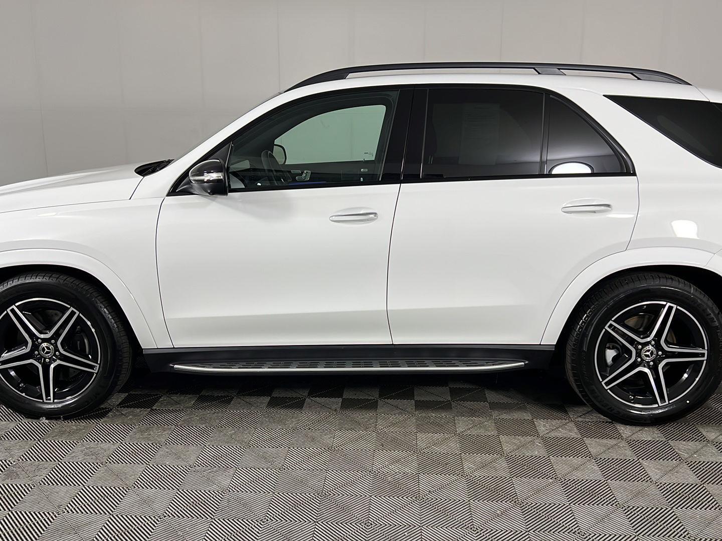 Certified Used 2026 Polar White Mercedes-Benz GLE 450 image 27