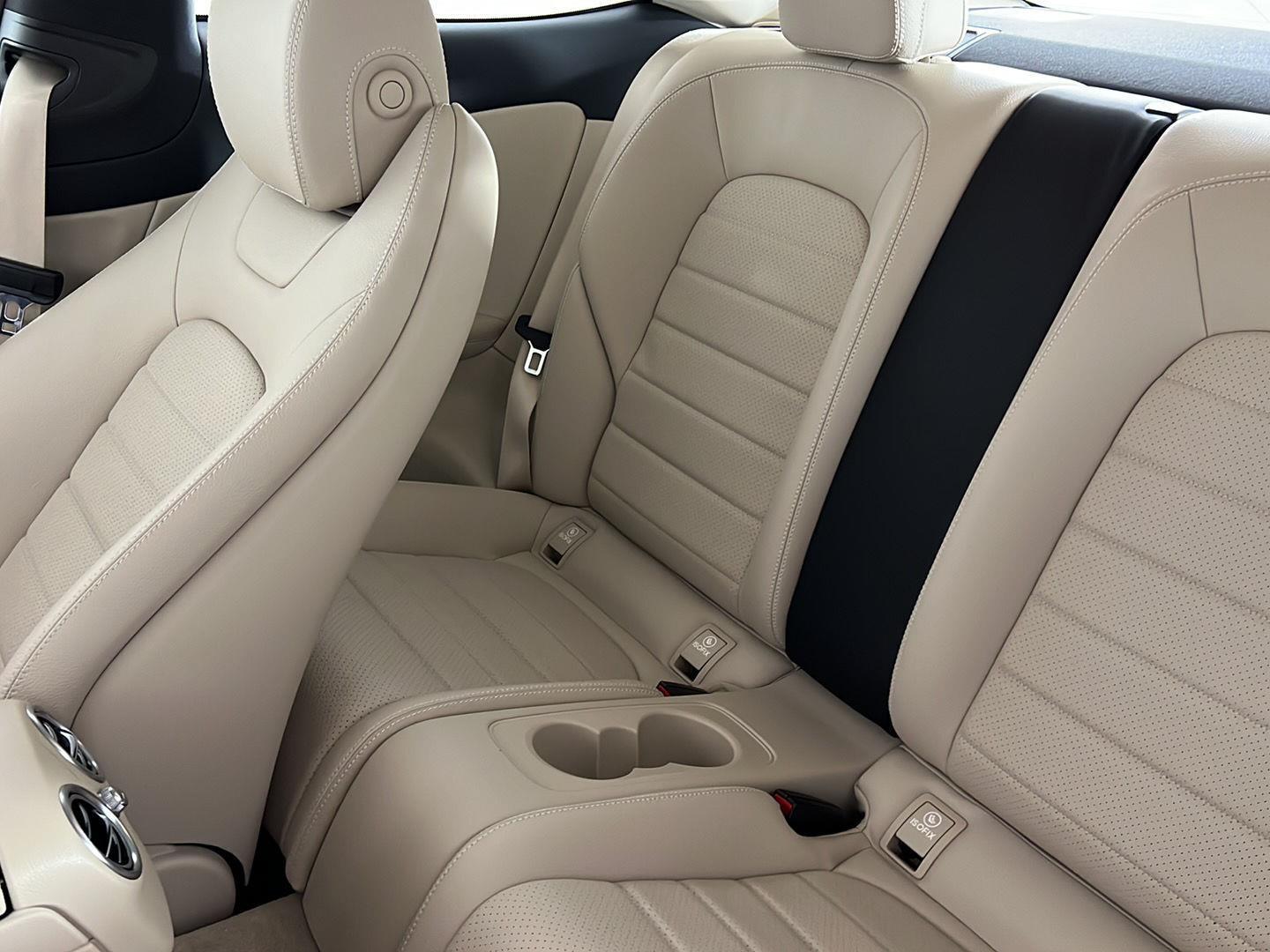 Used 2017 Polar White Mercedes-Benz C 300 image 11