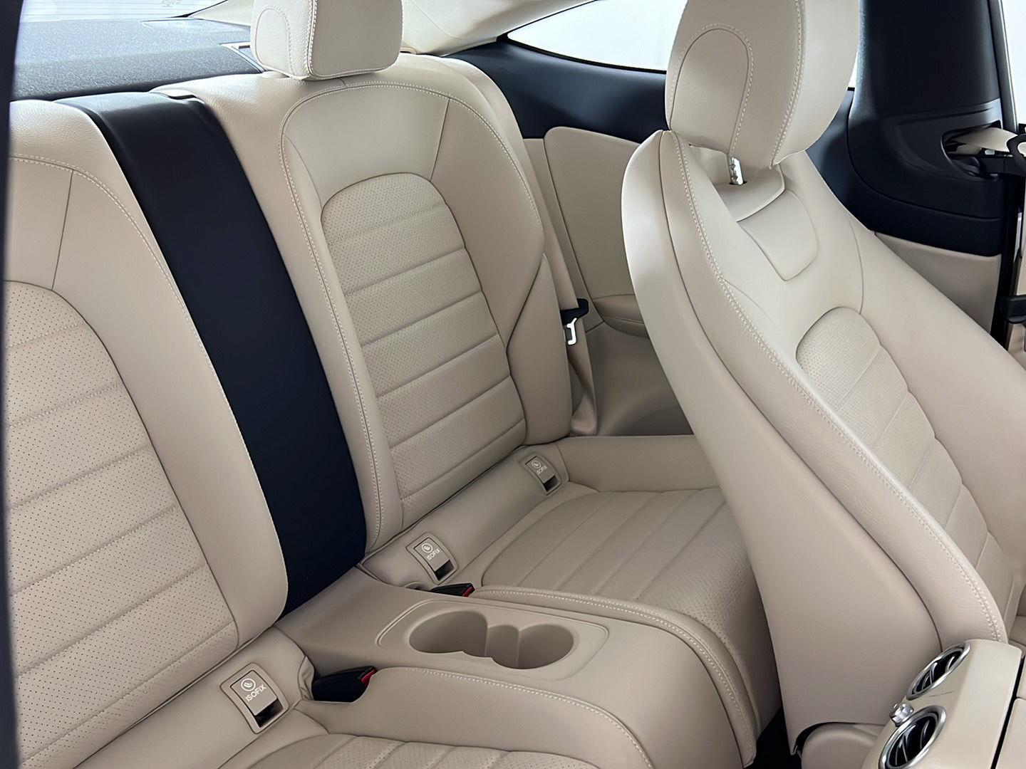 Used 2017 Polar White Mercedes-Benz C 300 image 13
