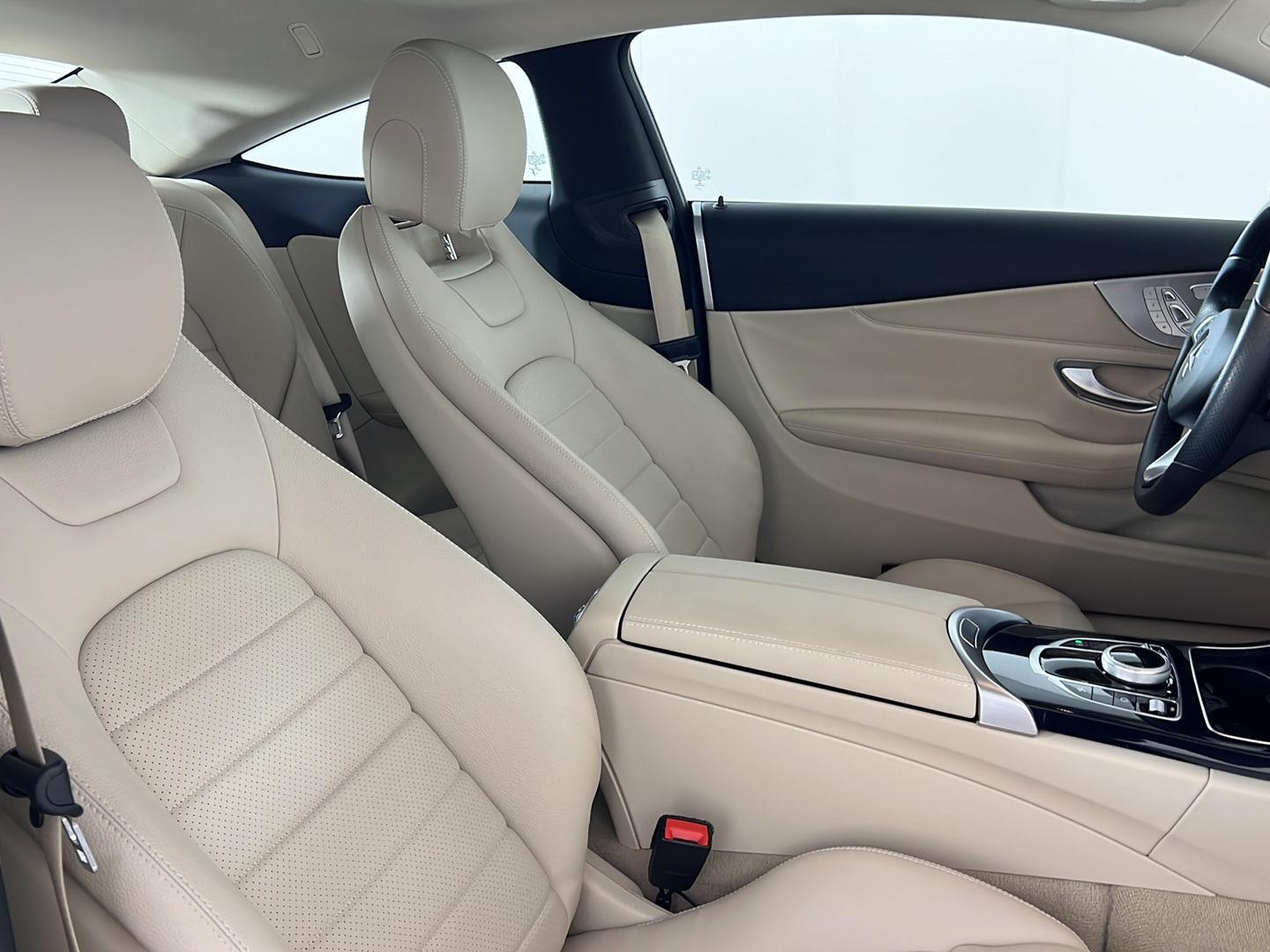 Used 2017 Polar White Mercedes-Benz C 300 image 14