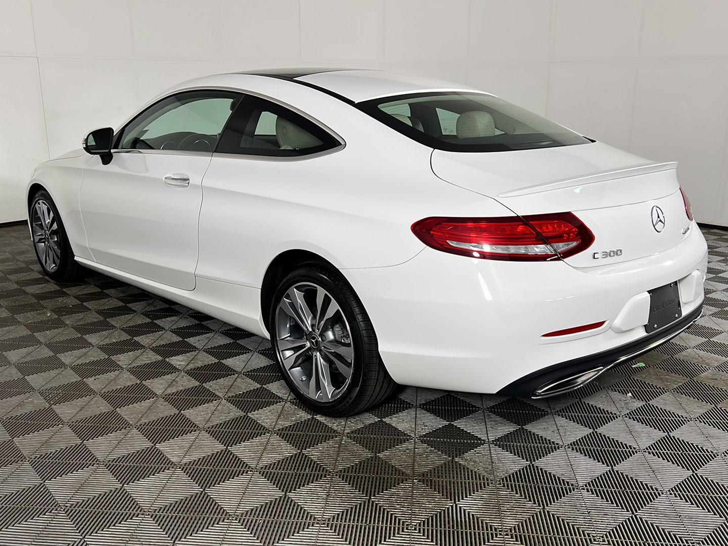 Used 2017 Polar White Mercedes-Benz C 300 image 15