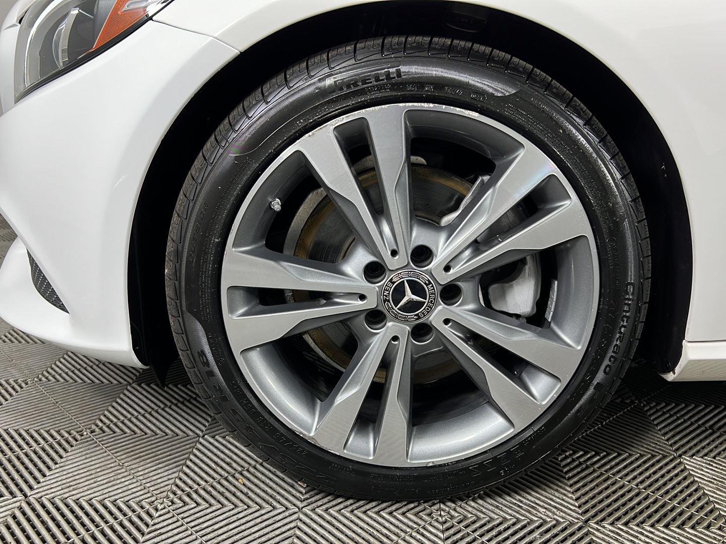 Used 2017 Polar White Mercedes-Benz C 300 image 24
