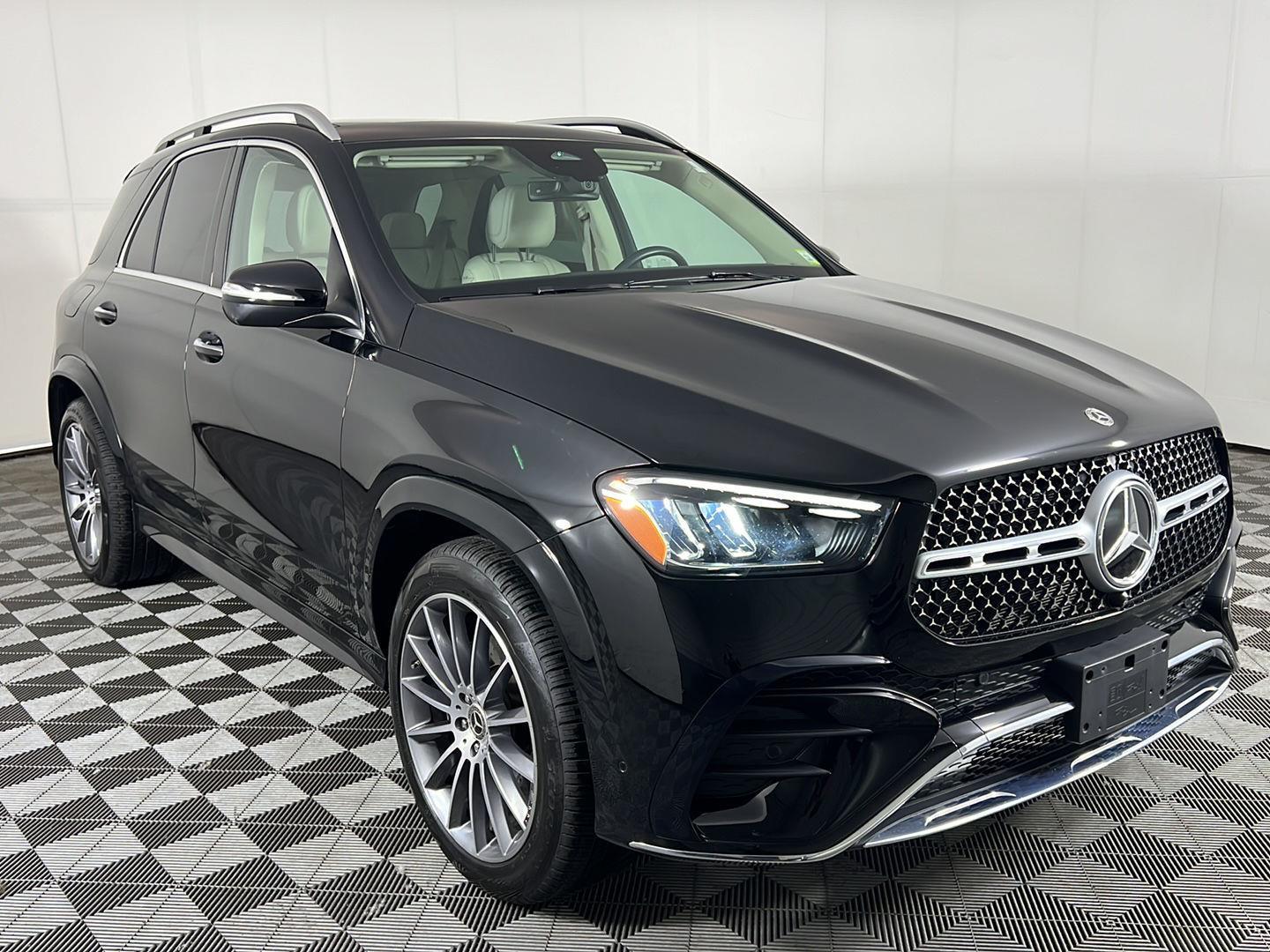 Certified Used 2024 Black Mercedes-Benz GLE 350 image 24