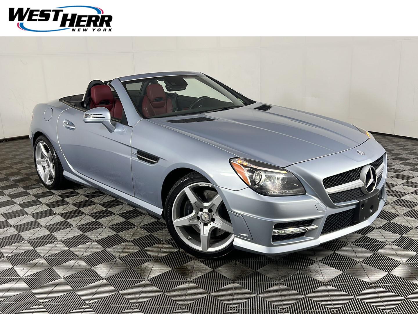 Diamond Silver Metallic 2014 Mercedes-Benz SLK 250 Convertible Rear-Wheel Drive Automatic