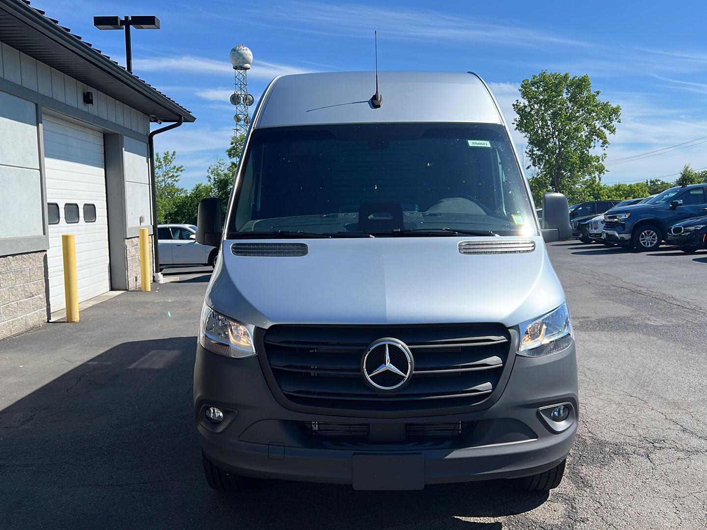 New 2026  Mercedes-Benz  image 2