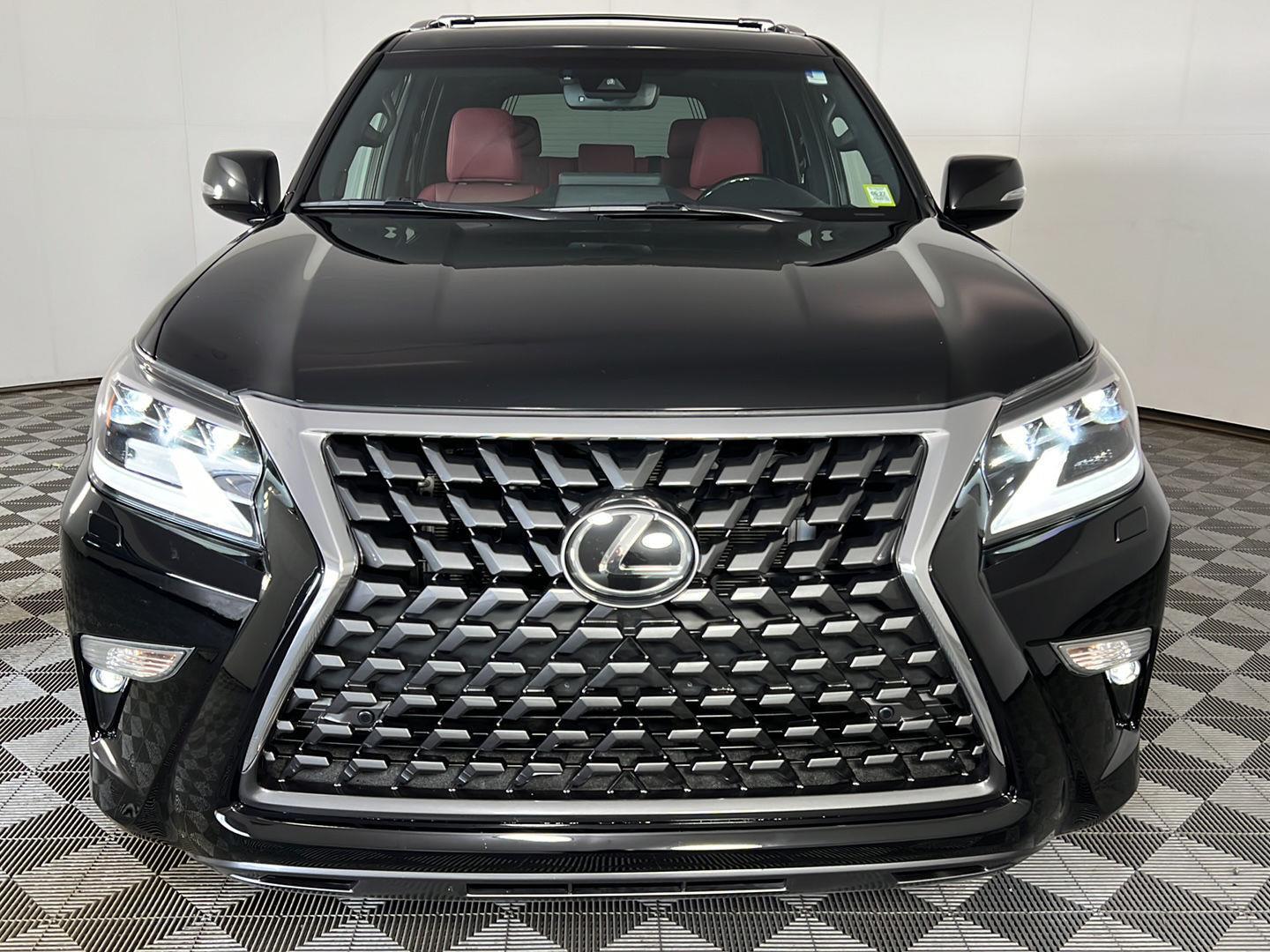 Used 2023 Onyx Black Lexus 460 image 2