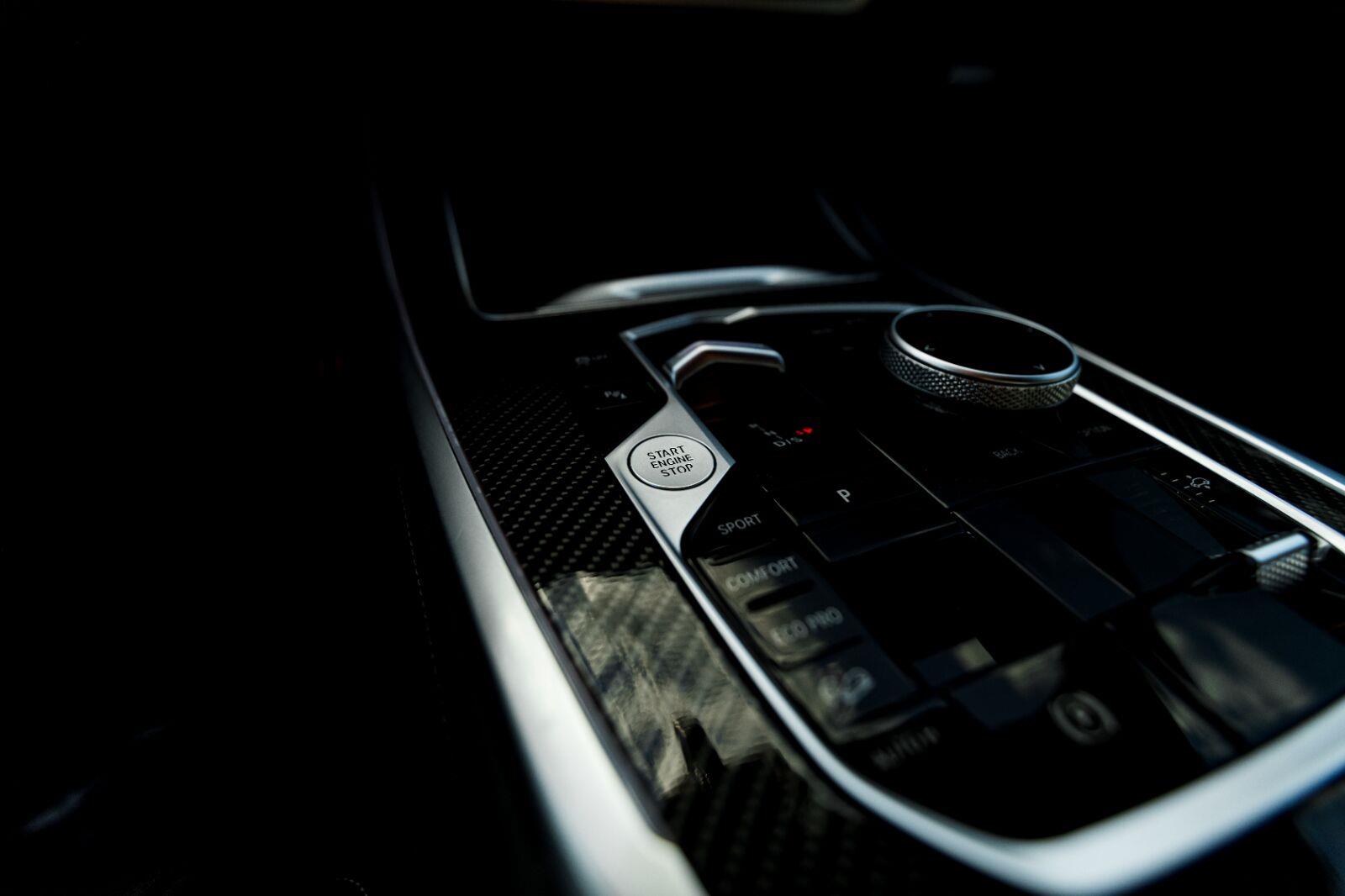 Used 2025 Skyscraper Grey Metallic BMW M60i image 41