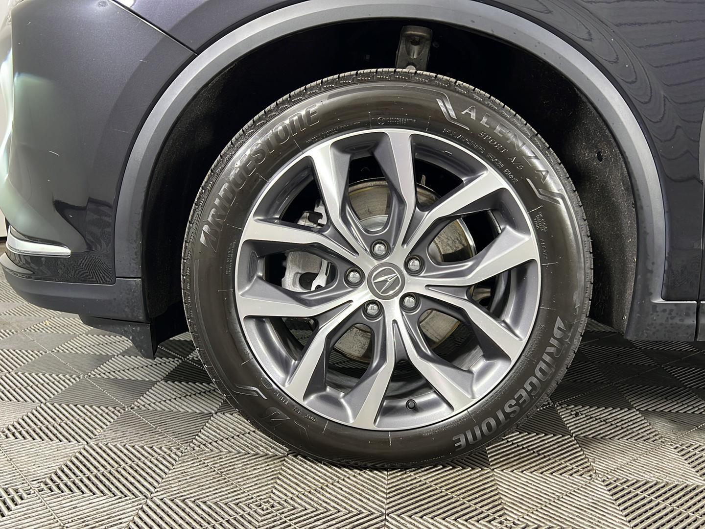 Used 2024 Phantom Violet Pearl Acura SH-AWD w/Tech image 30