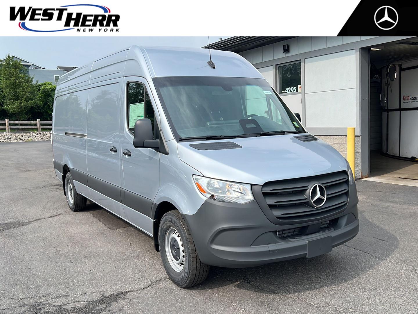 2026 Mercedes-Benz Sprinter 2500 Cargo Van 170” 4cyl HO