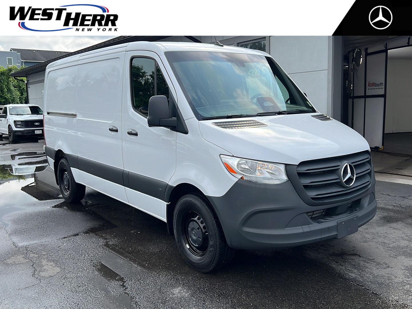 2025 Mercedes-Benz Sprinter Cargo Van