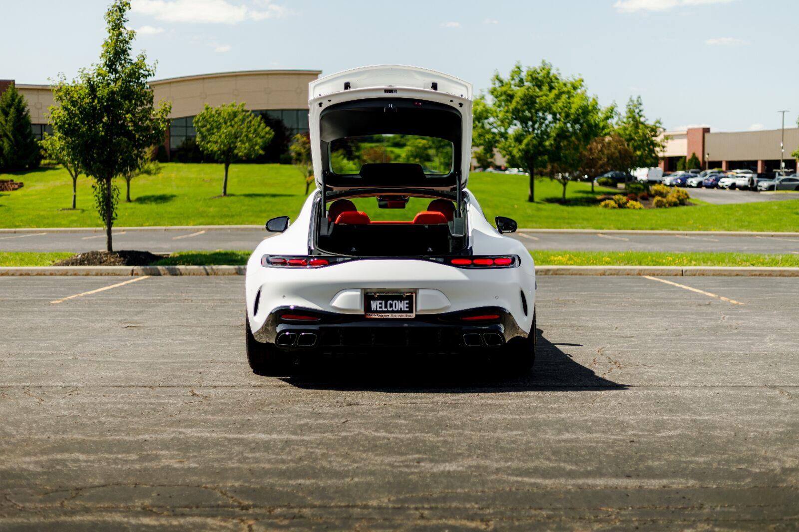 New 2026 MANUFAKTUR Moonlight White Magno Mercedes-Benz AMG® GT 63 image 62