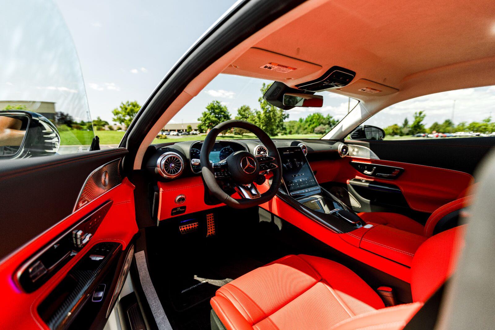 New 2026 MANUFAKTUR Moonlight White Magno Mercedes-Benz AMG® GT 63 image 67