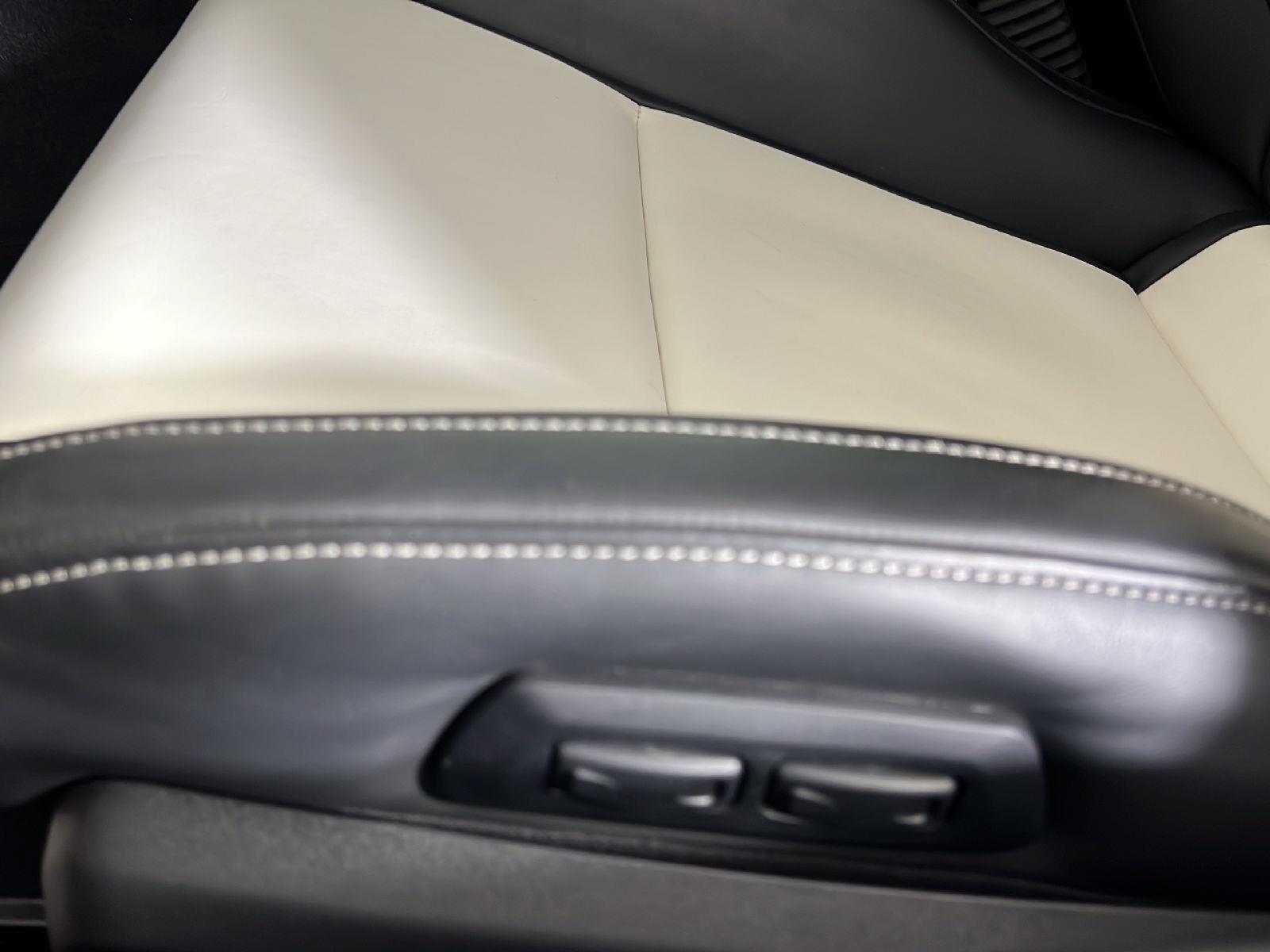 Used 2016 Diamond White Mercedes-Benz S image 21