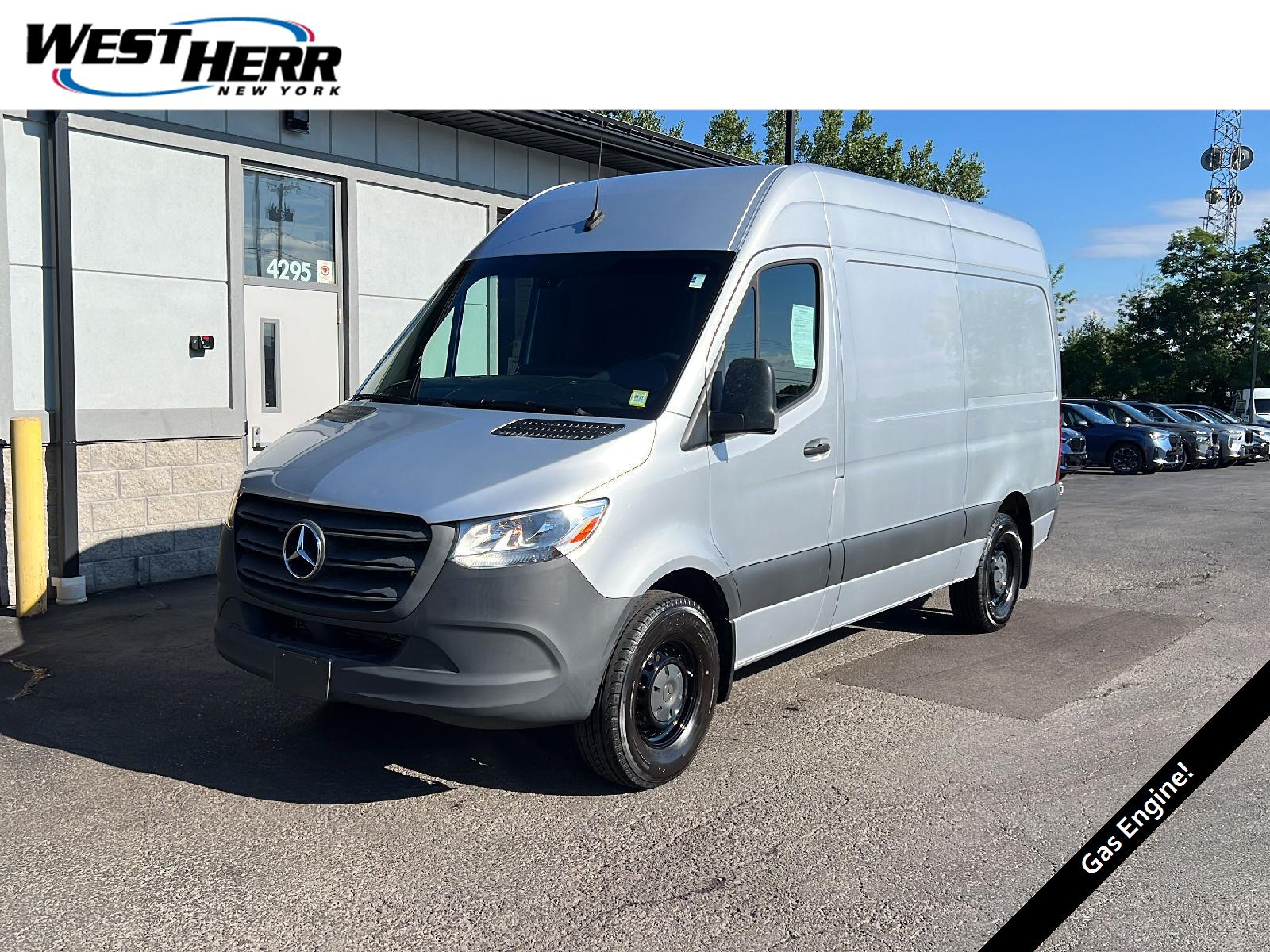 2023 Mercedes-Benz Sprinter Cargo Plata (iridium silver metallic) Van Tracción trasera Automática