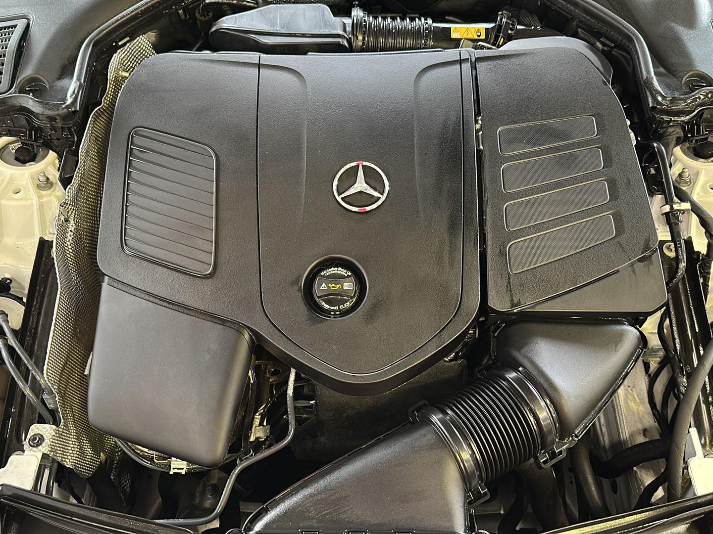 Certified Used 2023 Polar White Mercedes-Benz C 300 image 27