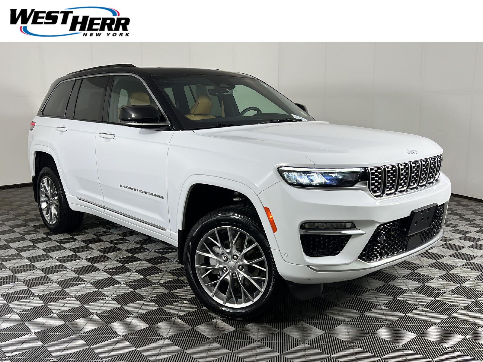 2025 Jeep Grand Cherokee Summit 4WD