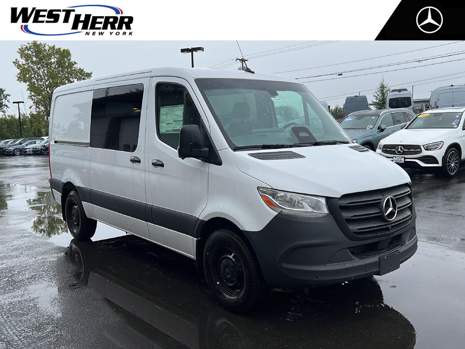 2026 Mercedes-Benz Sprinter Crew Van Base