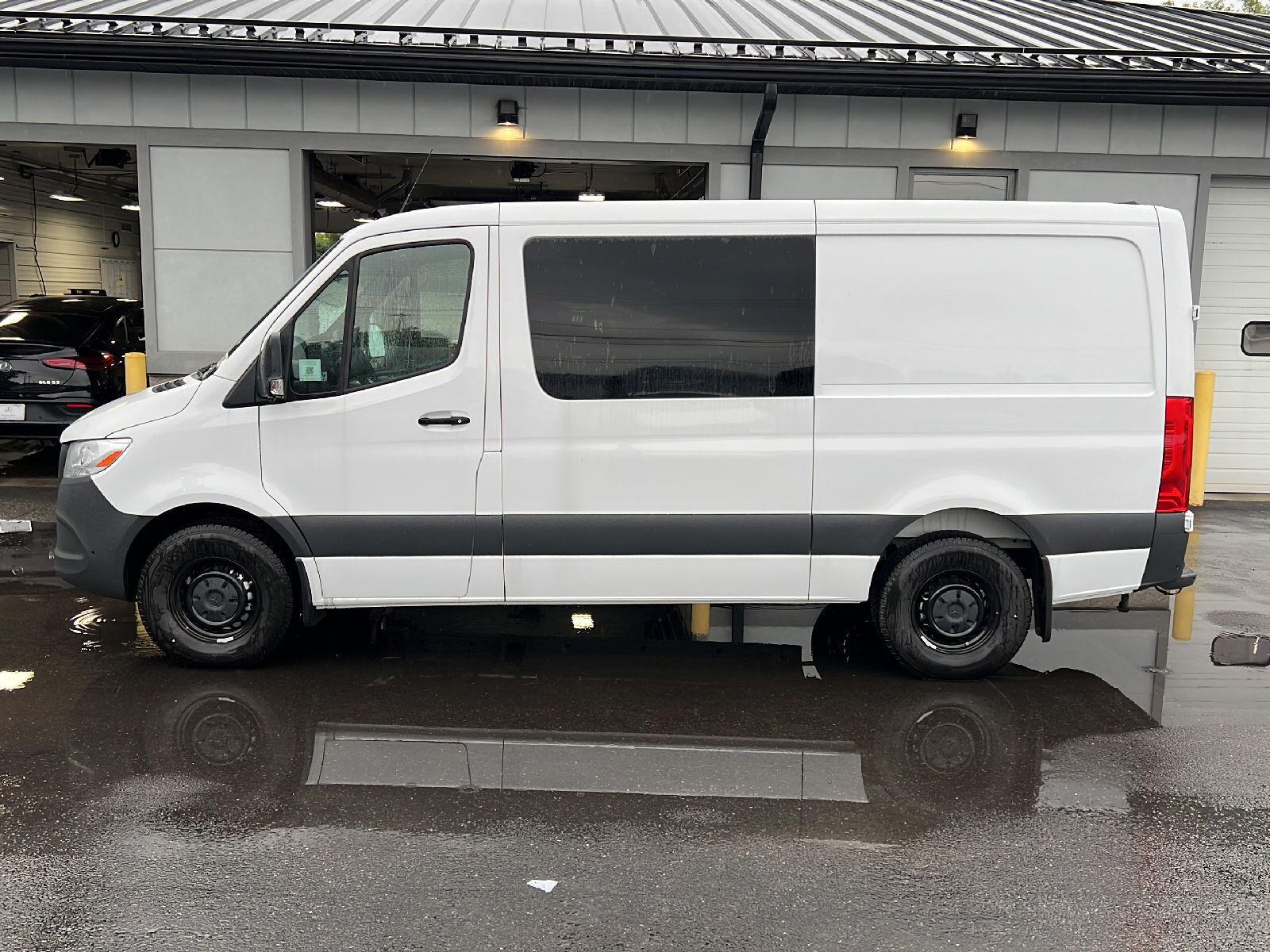 New 2026 Arctic White Mercedes-Benz Crew Van 144” Standard Roof 4cyl HO image 6