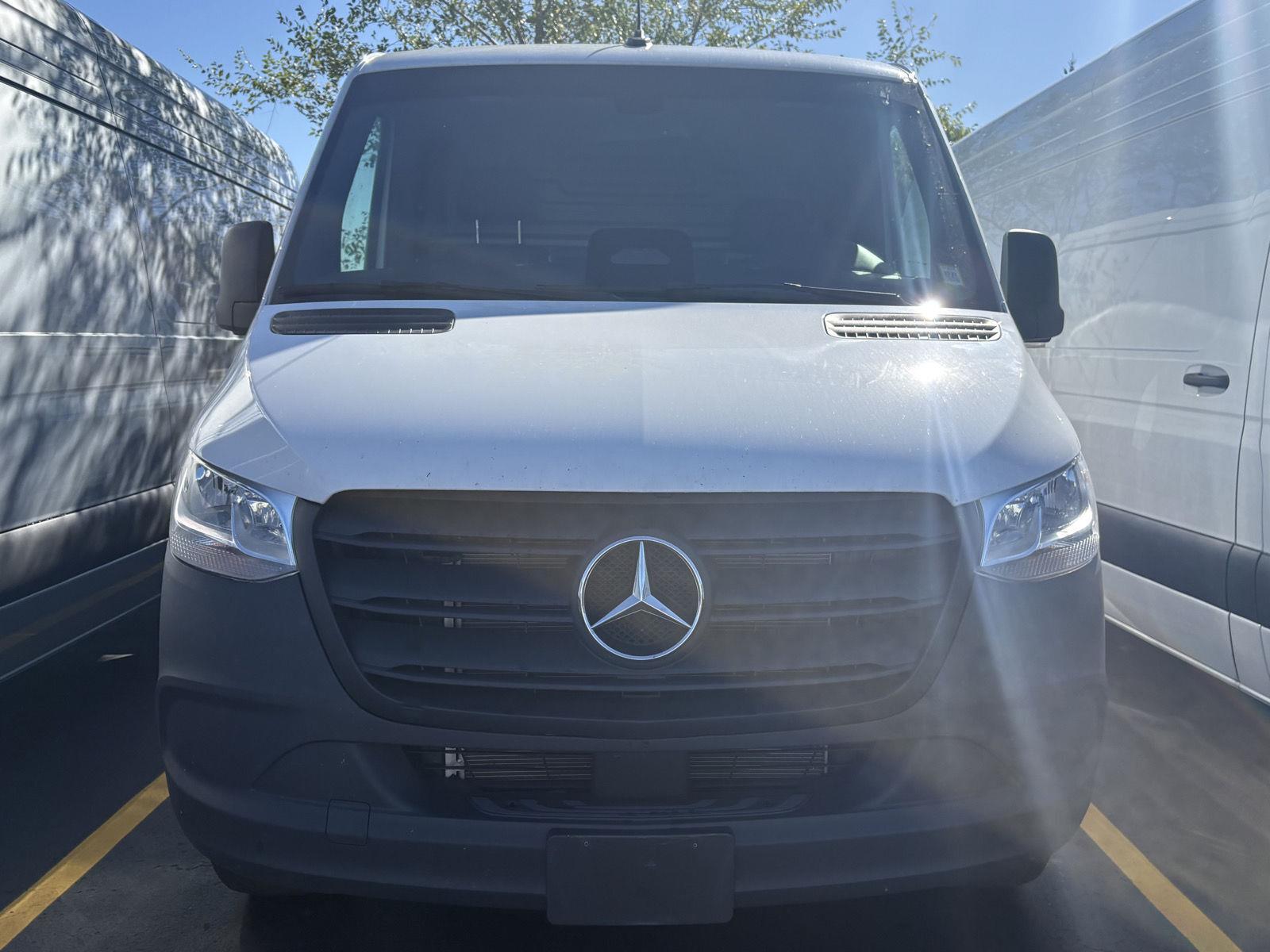 New 2026 Arctic White Mercedes-Benz 2500 Standard Roof I4 Diesel 144" RWD image 2