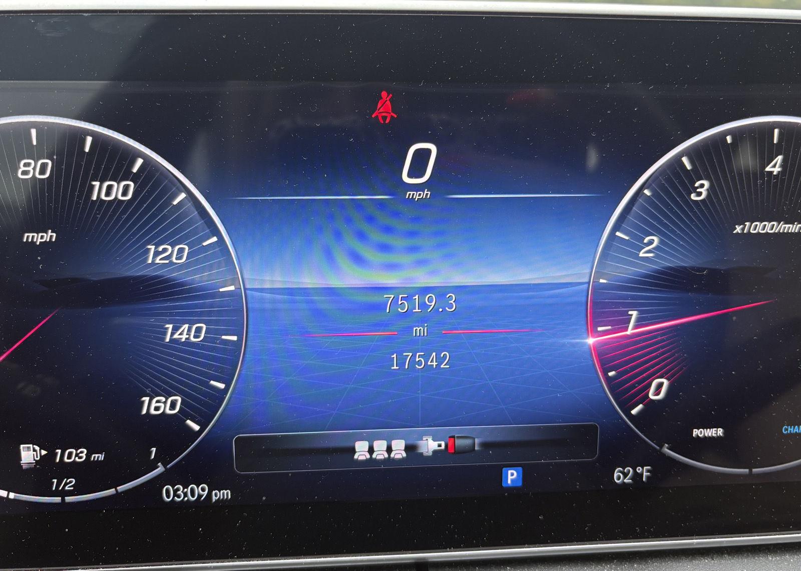Used 2024 Polar White Mercedes-Benz C 300 image 12