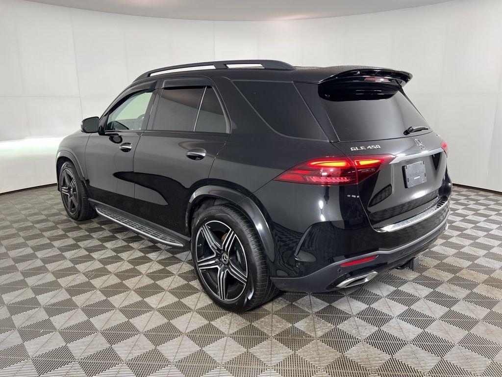 Certified Used 2026 Obsidian Black Metallic Mercedes-Benz GLE 450 image 18