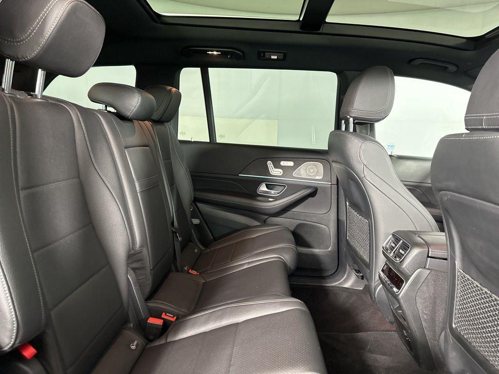 Used 2023 Obsidian Black Metallic Mercedes-Benz GLS 450 image 28