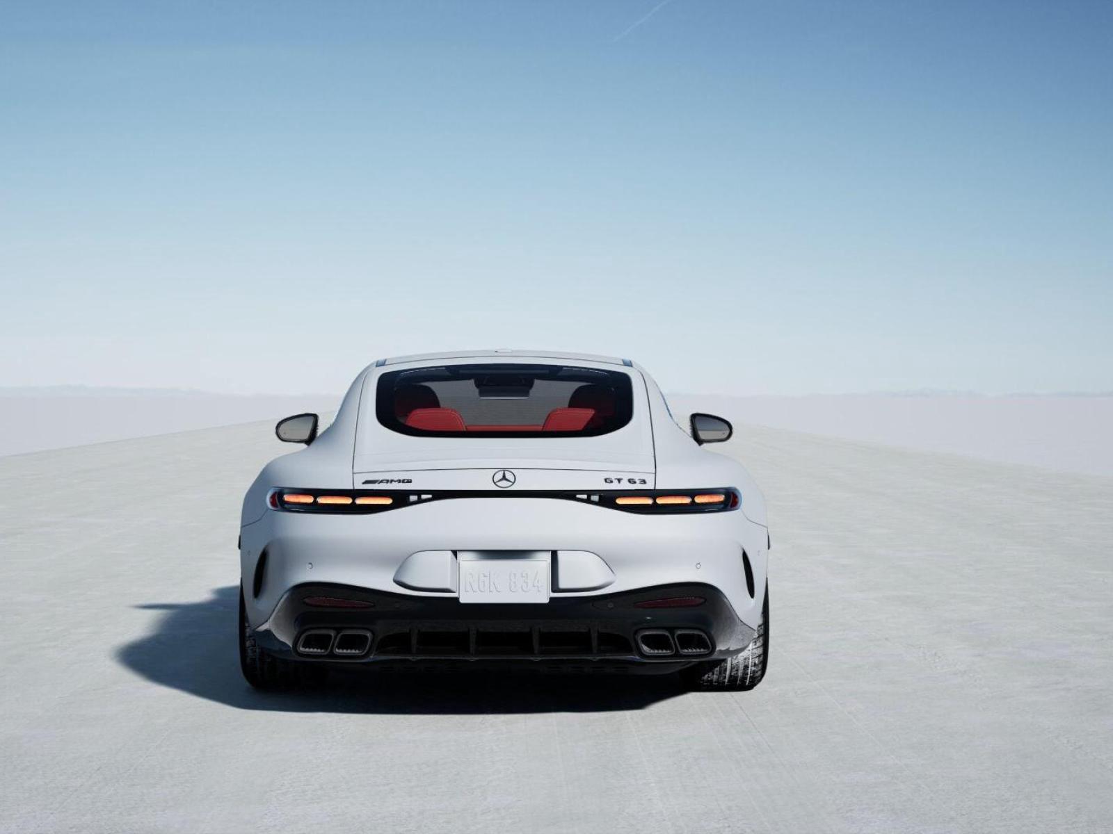 New 2026 MANUFAKTUR Moonlight White Magno Mercedes-Benz AMG® GT 63 image 25