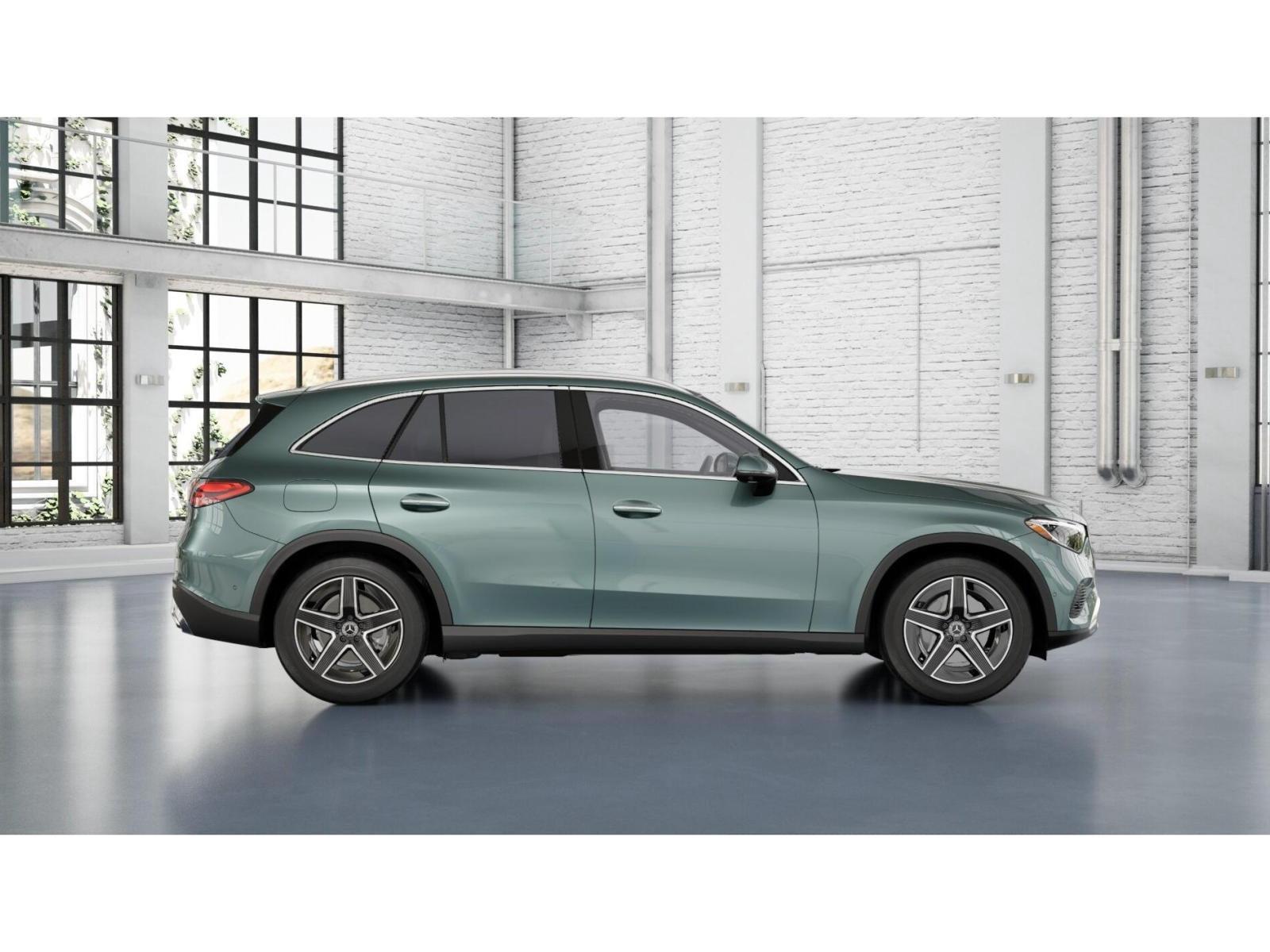 New 2027 GR MERCEDES-BENZ TRUCK  image 2