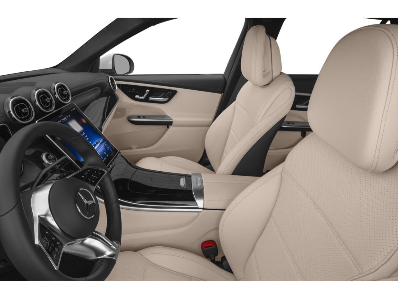 New 2027 MANUFAKTUR Moonlight White Metallic Mercedes-Benz GLC 300 image 4
