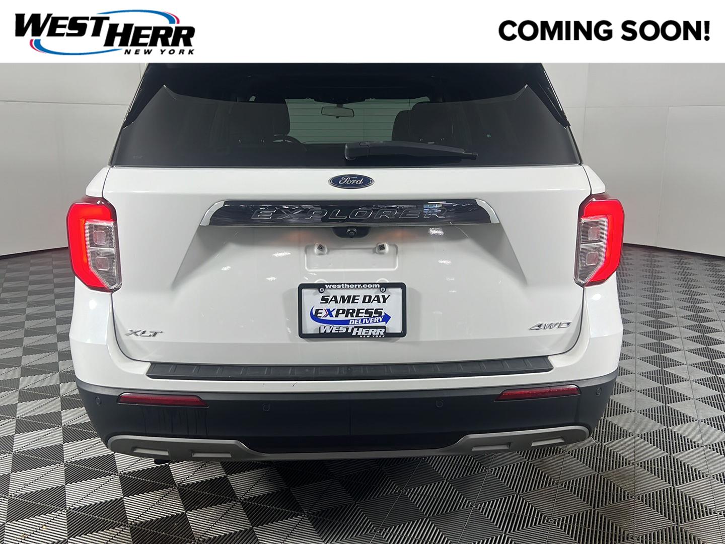 2021 Ford Explorer XLT 4WD's photo