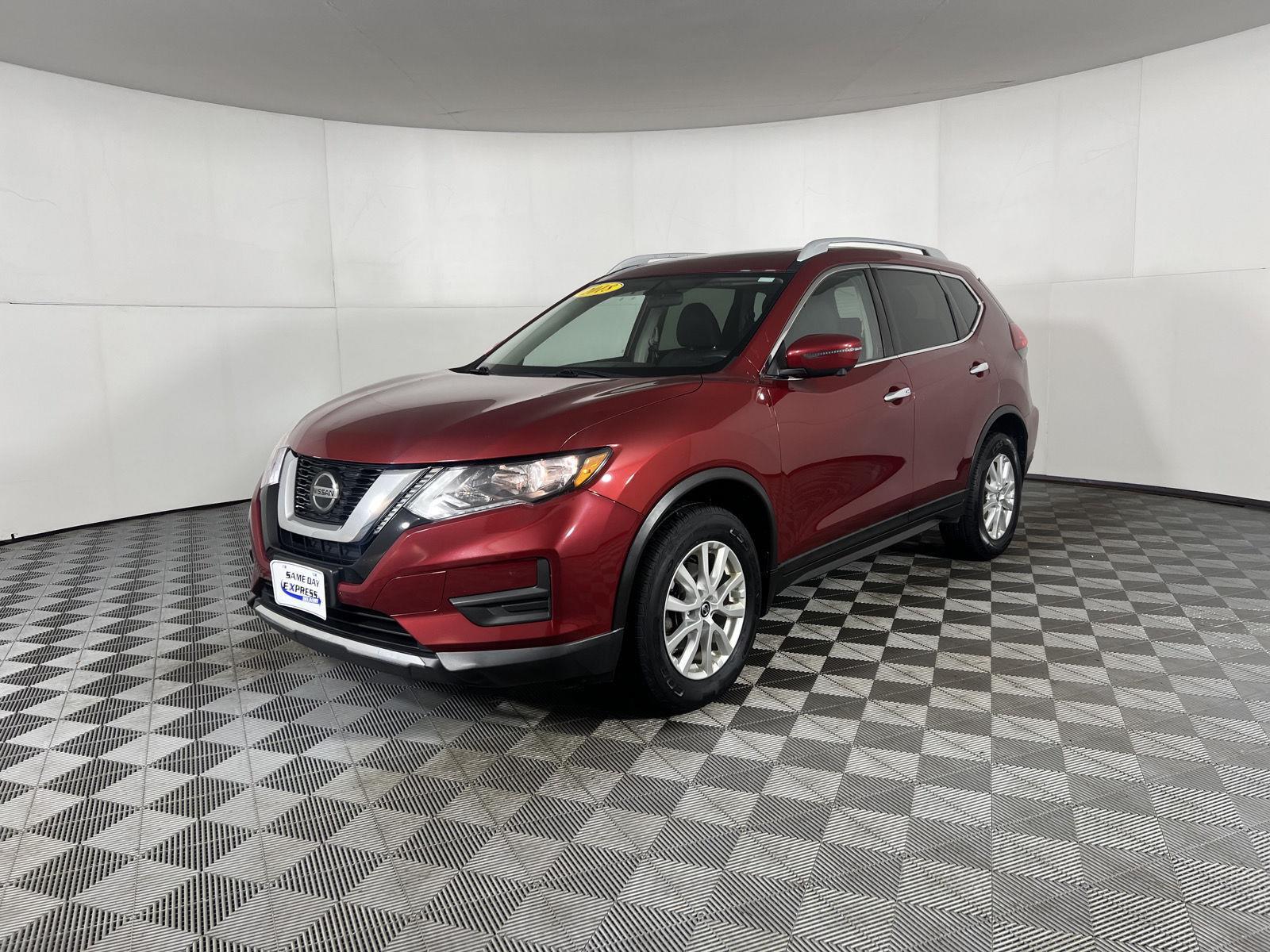 Used 2018 Scarlet Ember Nissan SV image 3