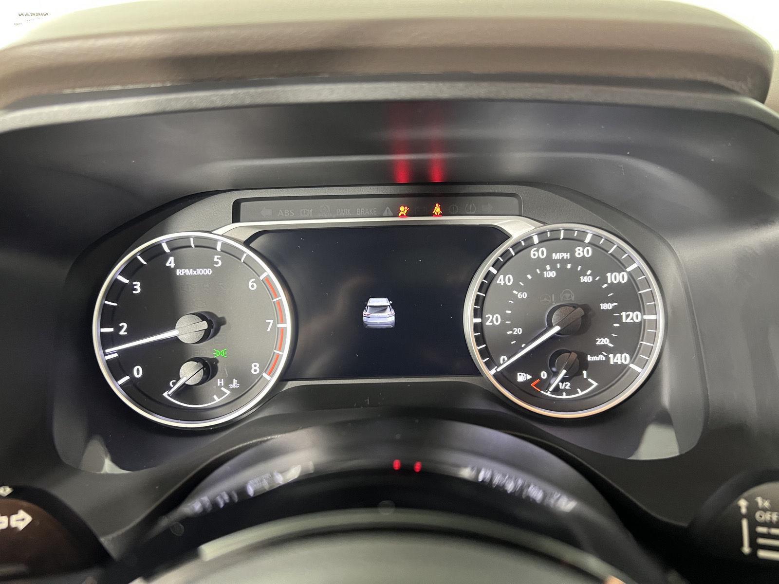 Used 2023 Pearl White Tricoat Nissan SL image 15