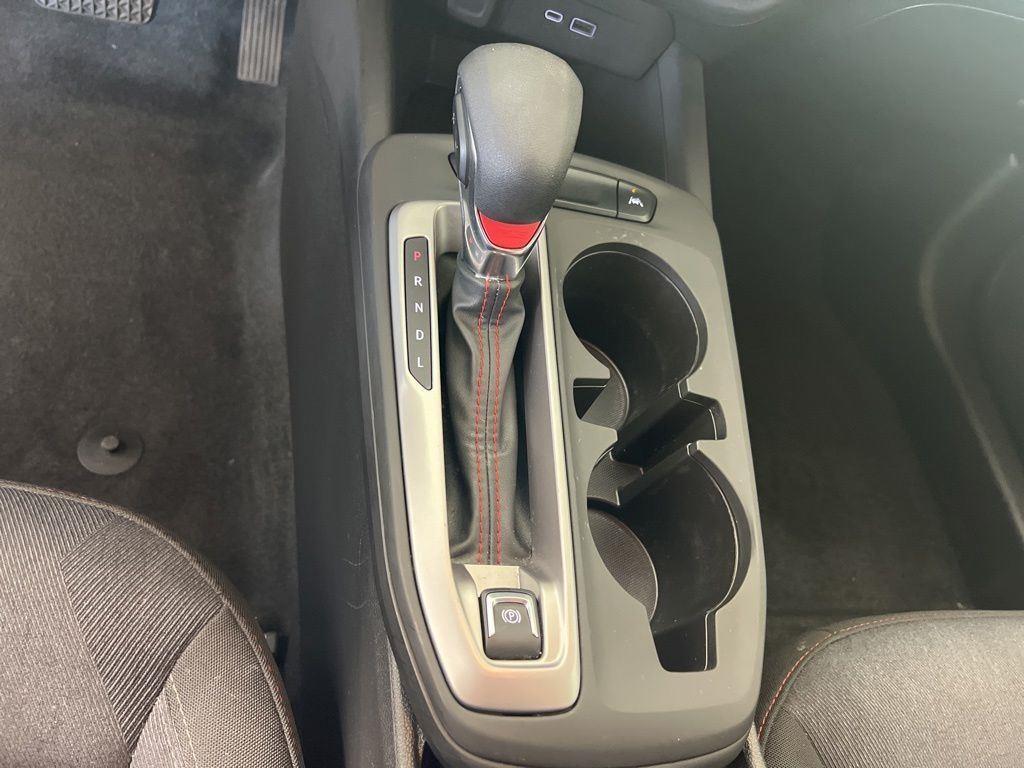 Used 2024 Summit White Chevrolet 1RS image 14