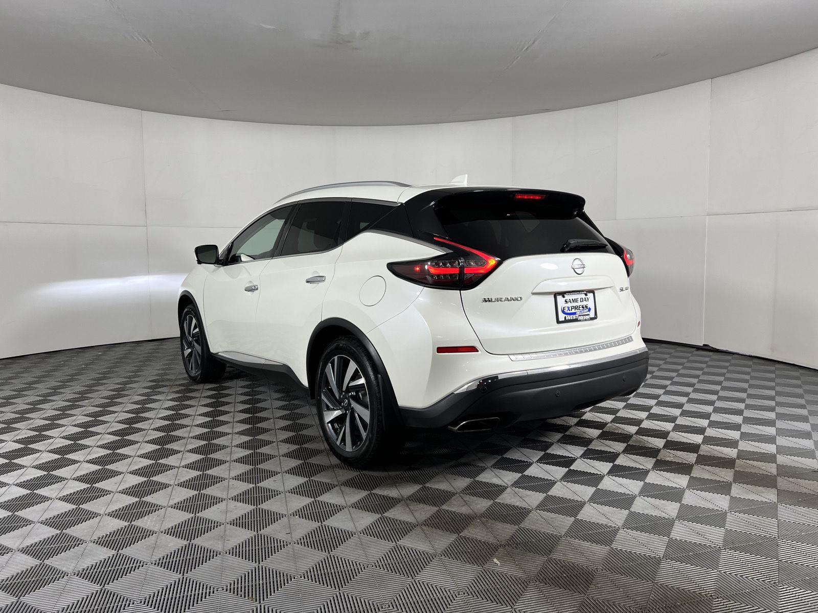 Used 2023 Pearl White Tricoat Nissan SL image 5