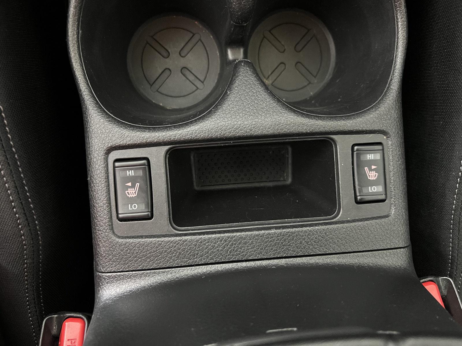 Used 2018 Magnetic Black Nissan SV image 17
