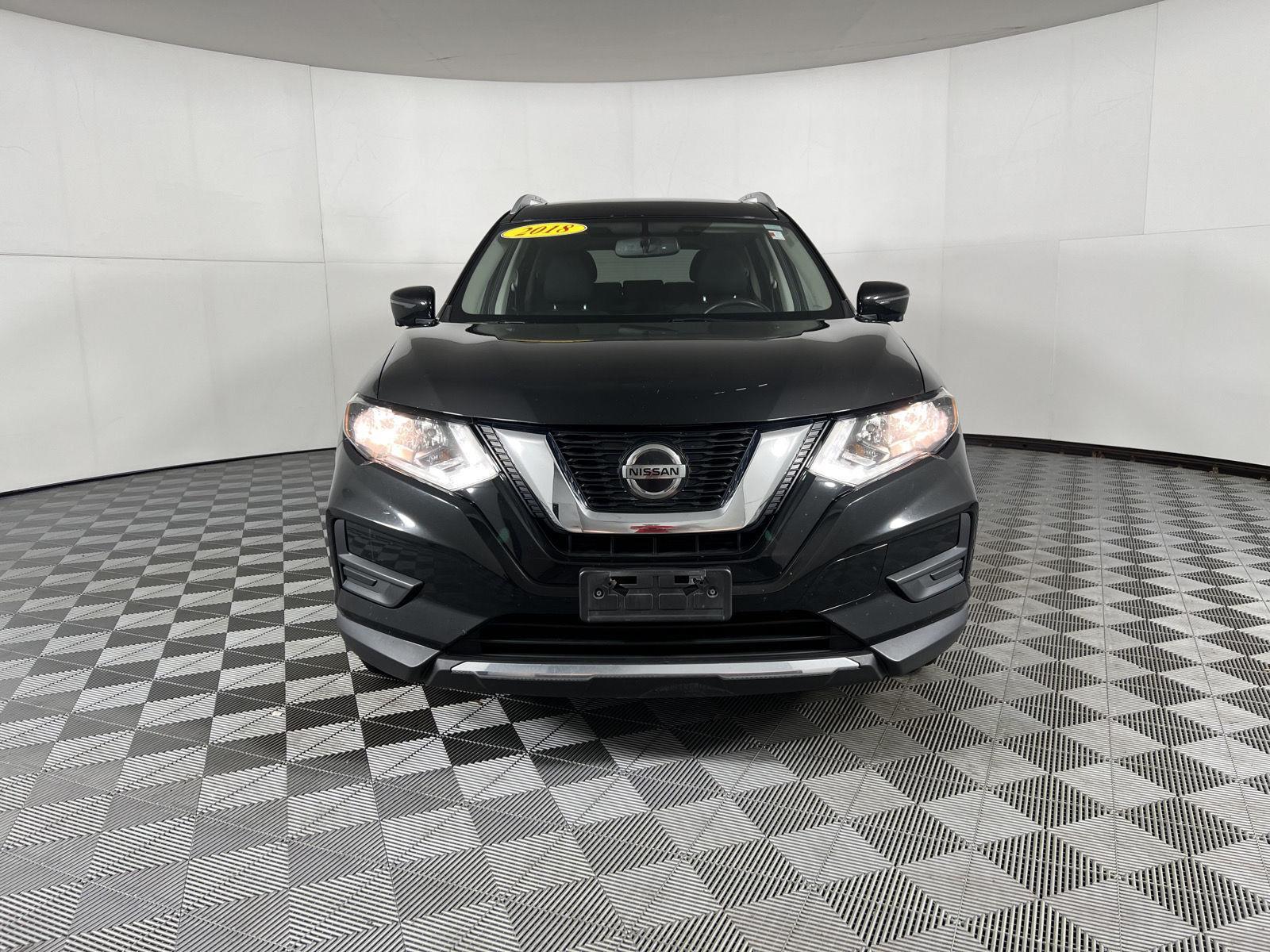 Used 2018 Magnetic Black Nissan SV image 2