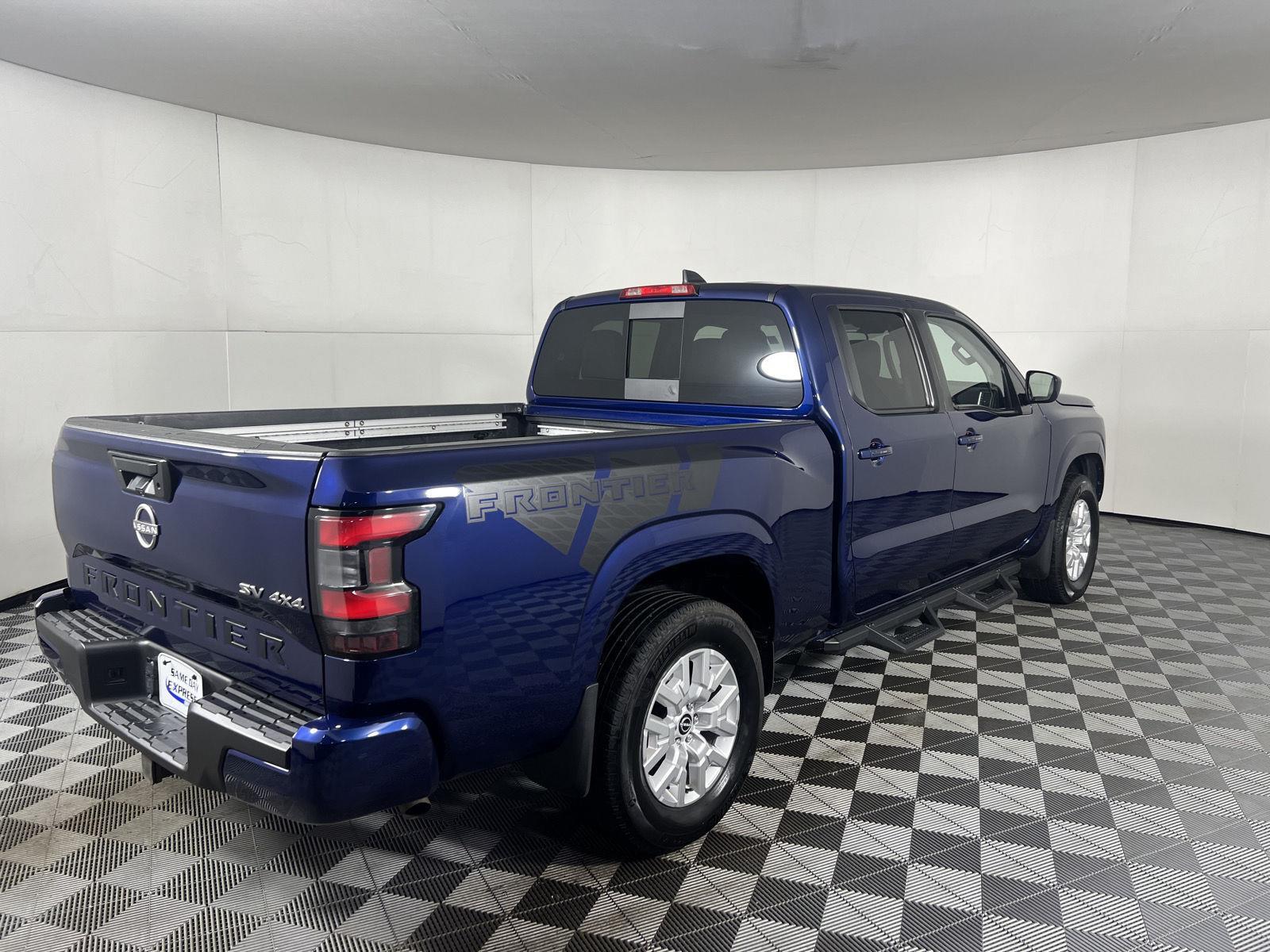 Used 2023 Deep Blue Pearl Nissan SV image 9