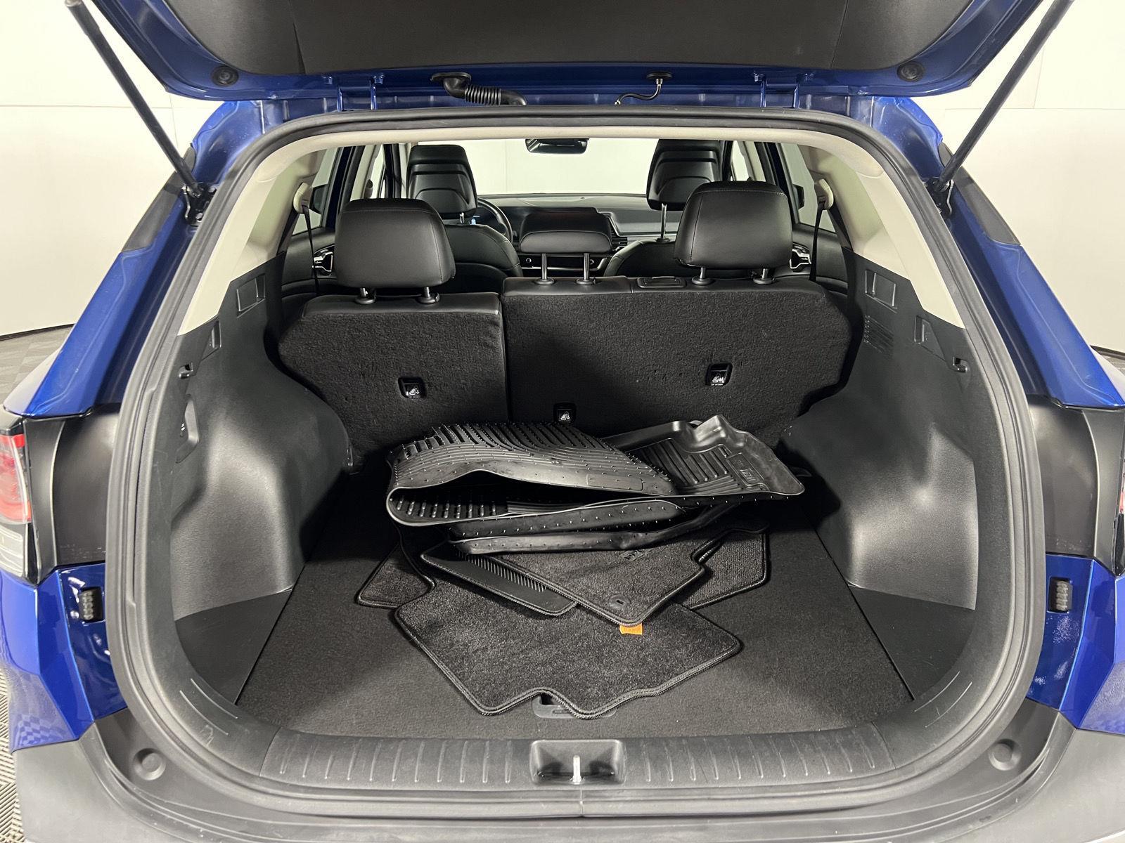 Used 2023 Sapphire Blue Kia EX image 8