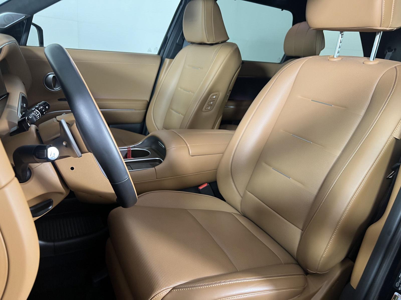 Used 2026 Abyss Black Pearl Hyundai Calligraphy image 15