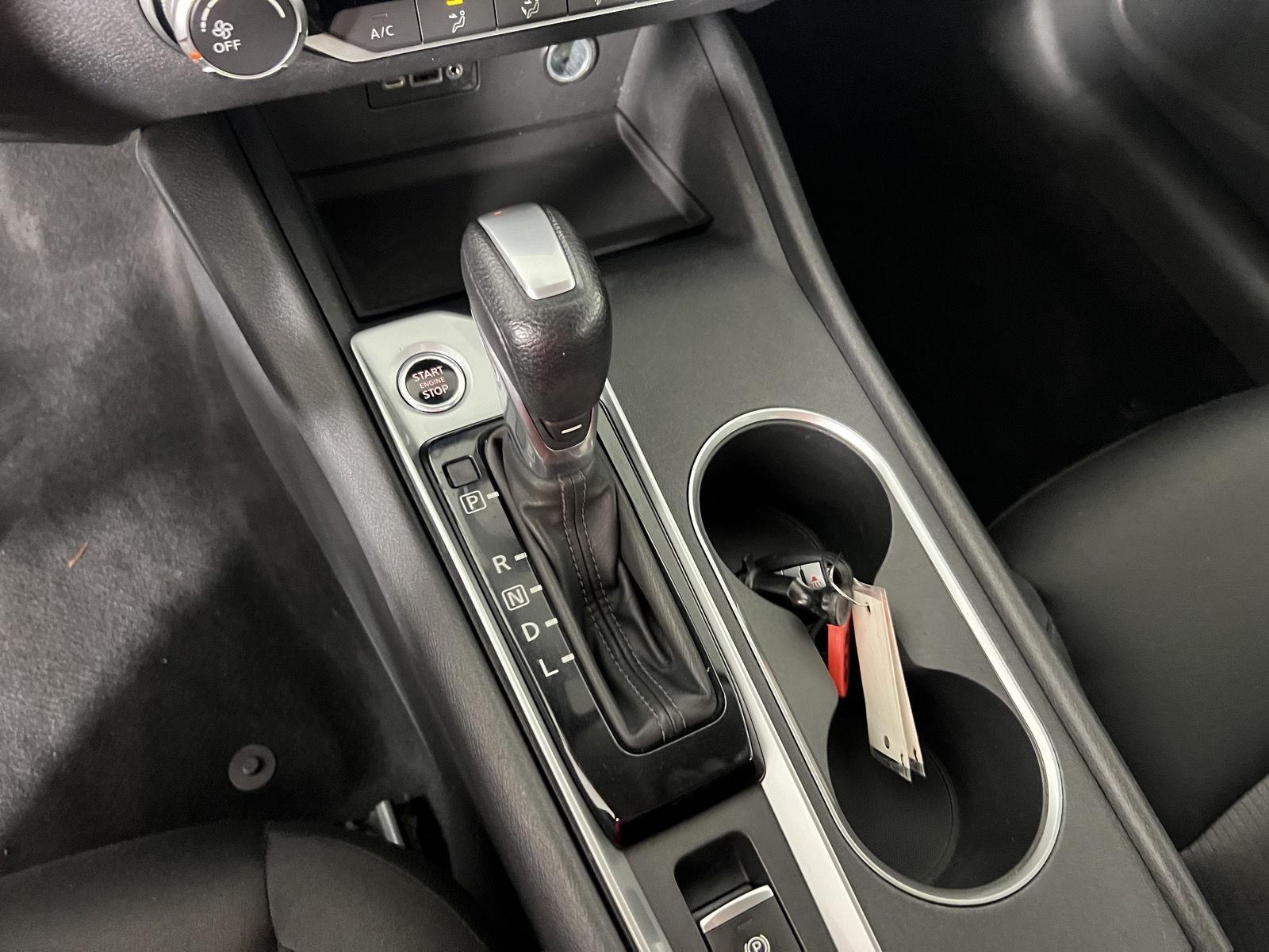 Used 2022 Brilliant Silver Metallic Nissan 2.5 SV image 19