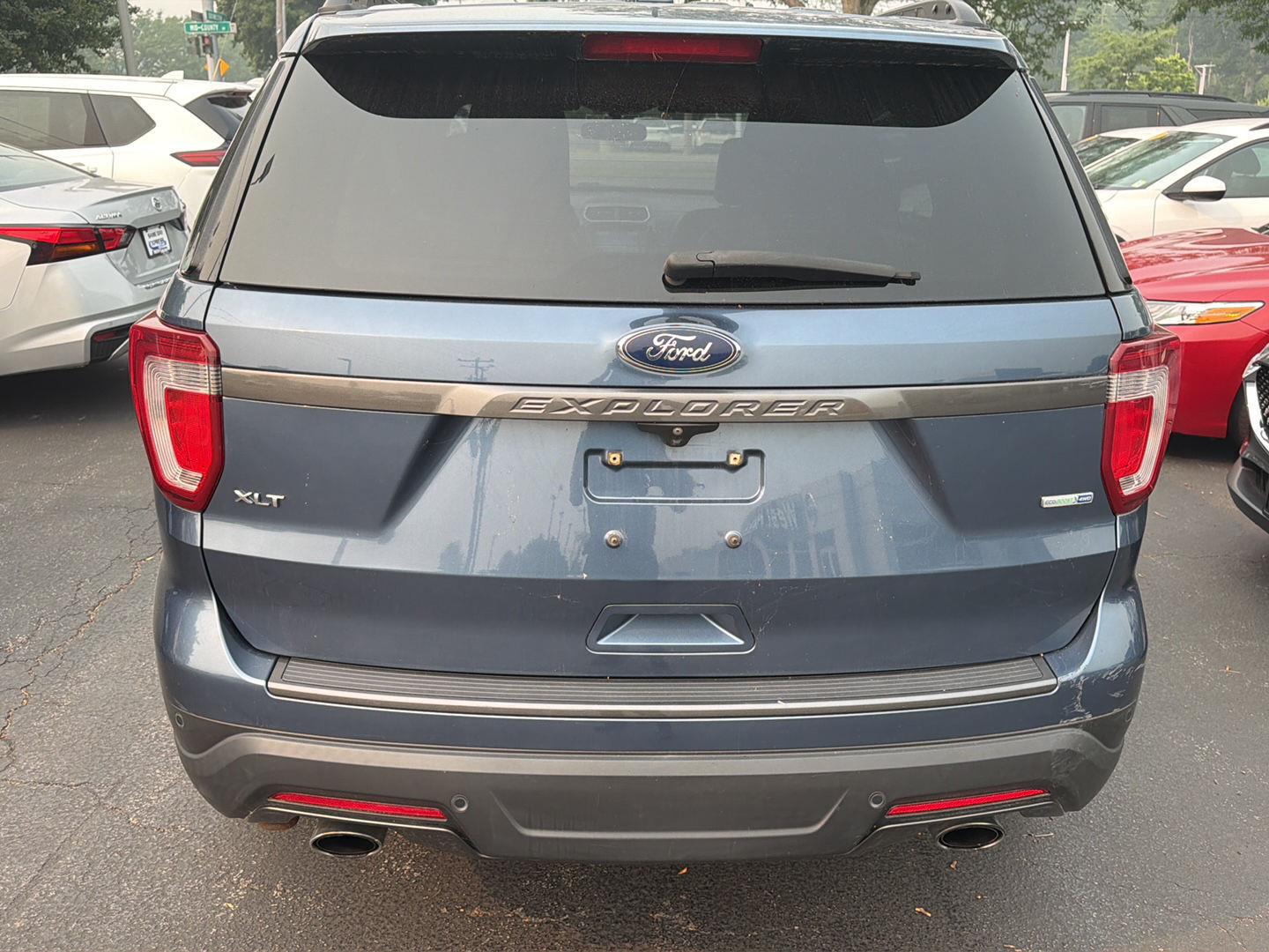 Used 2018 Blue Ford XLT image 5
