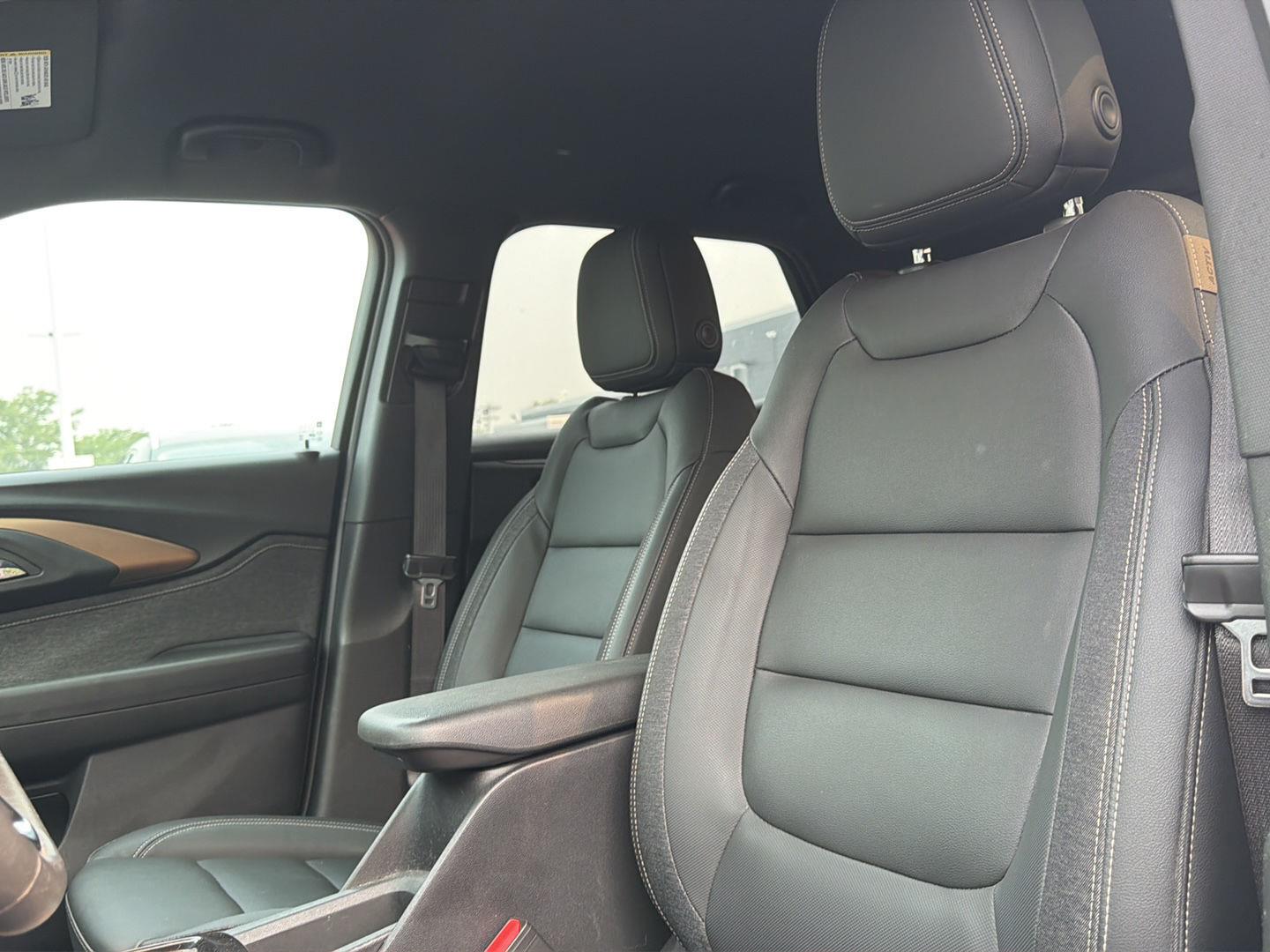 Used 2023 Summit White Chevrolet ACTIV image 8