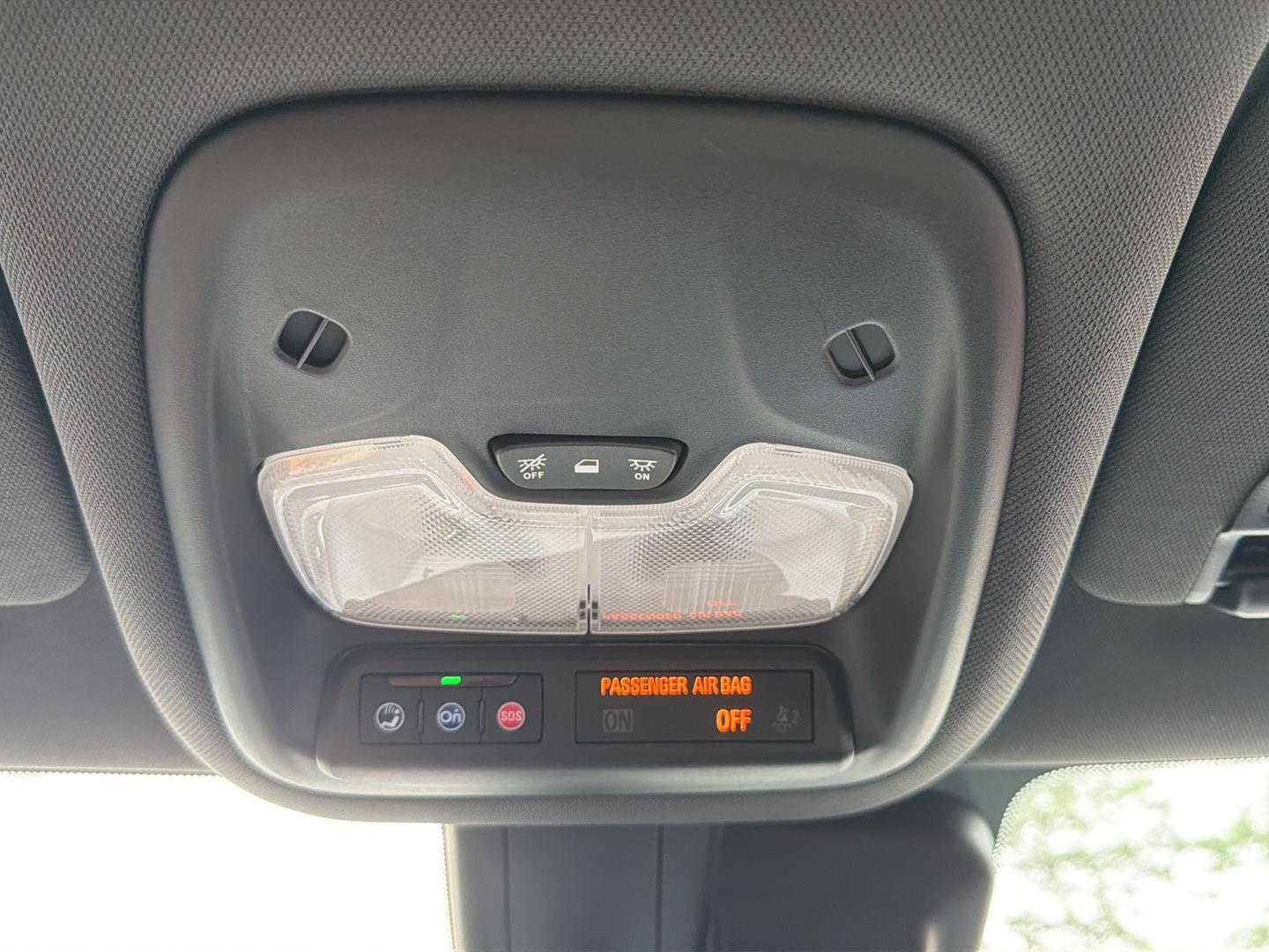 Used 2023 Summit White Chevrolet ACTIV image 20