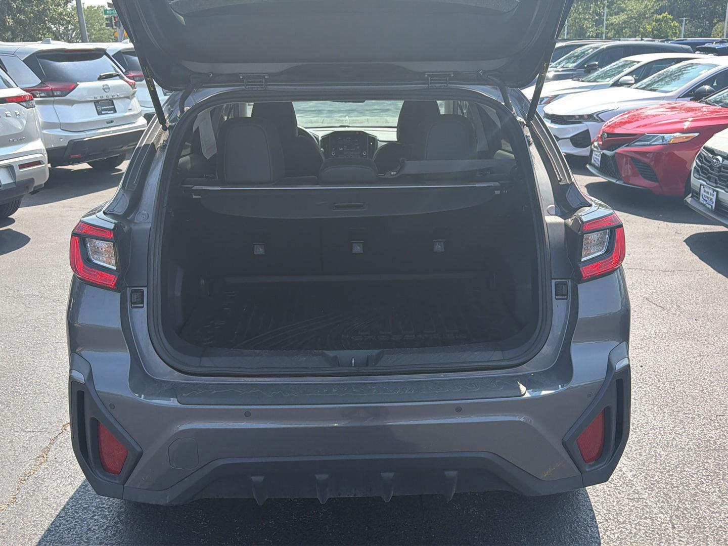 Used 2024 Magnetite Gray Metallic Subaru Limited image 6