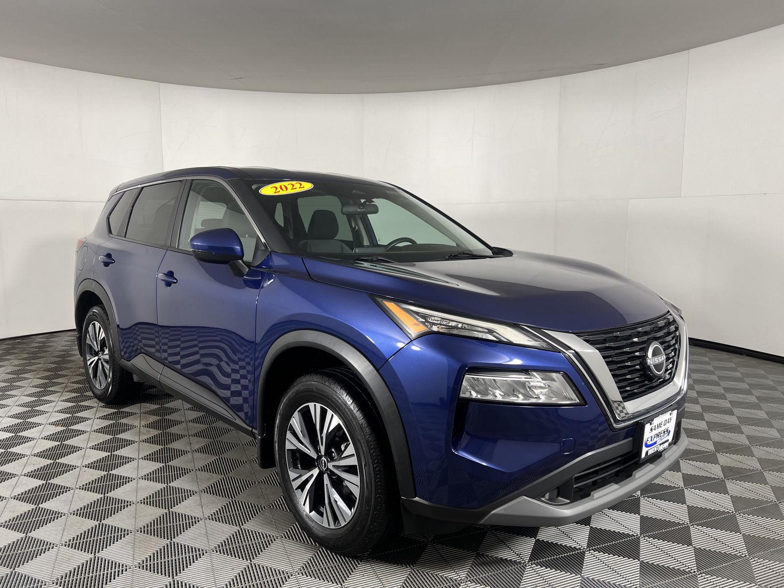 Used 2022 Caspian Blue Metallic Nissan SV image 26