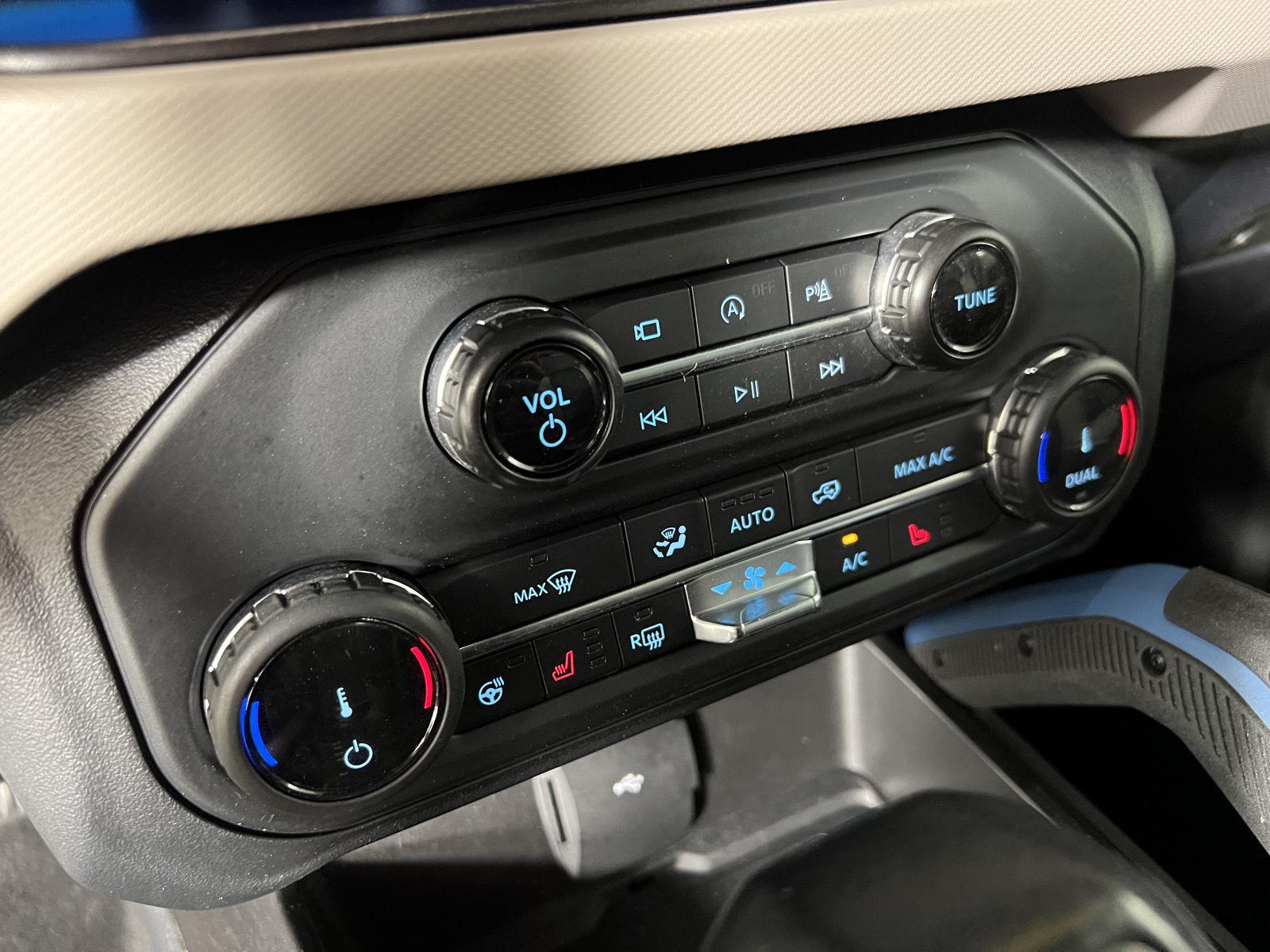 Used 2022 Carbonized Gray Ford Wildtrak Advanced image 19